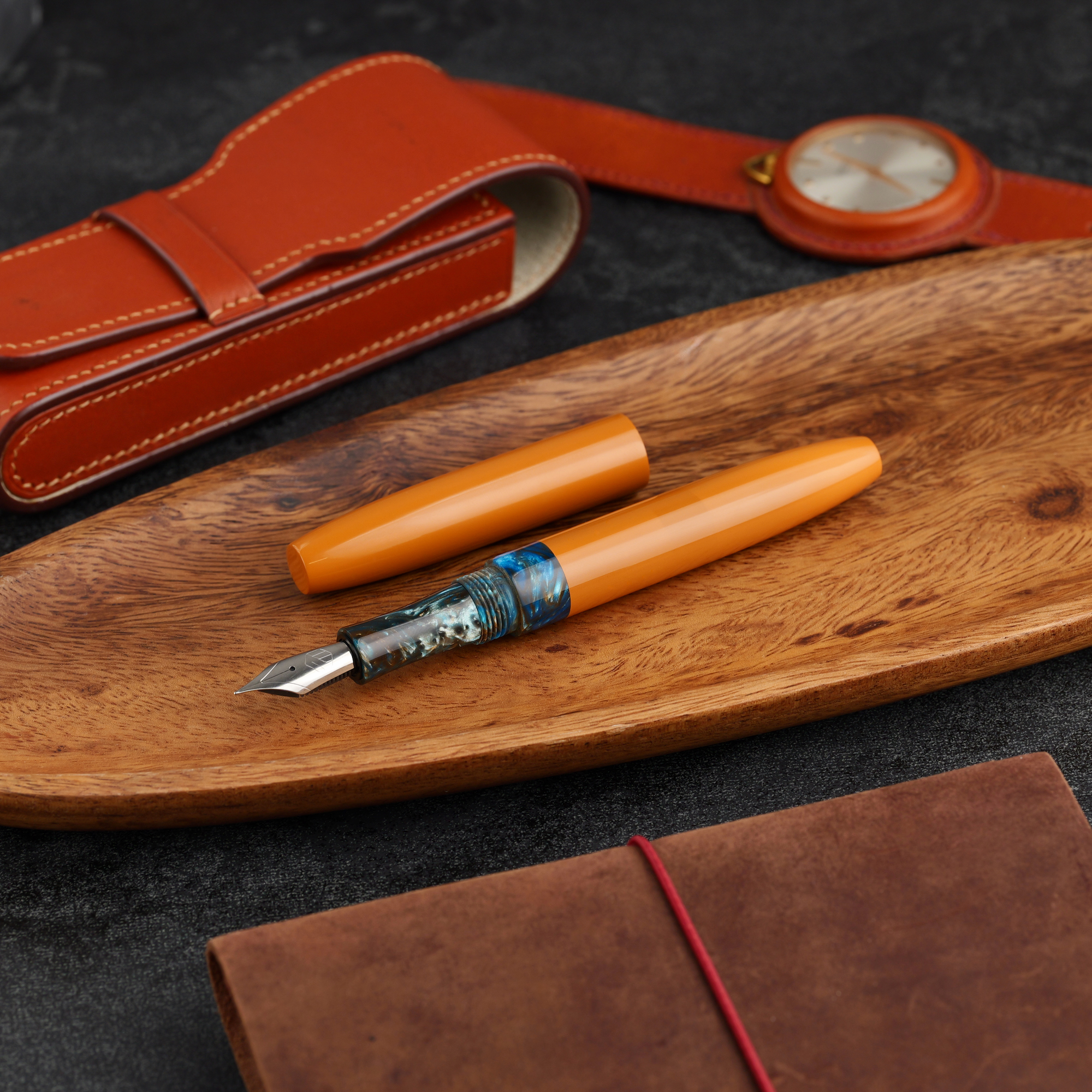 Pasek - żywica - ebonit