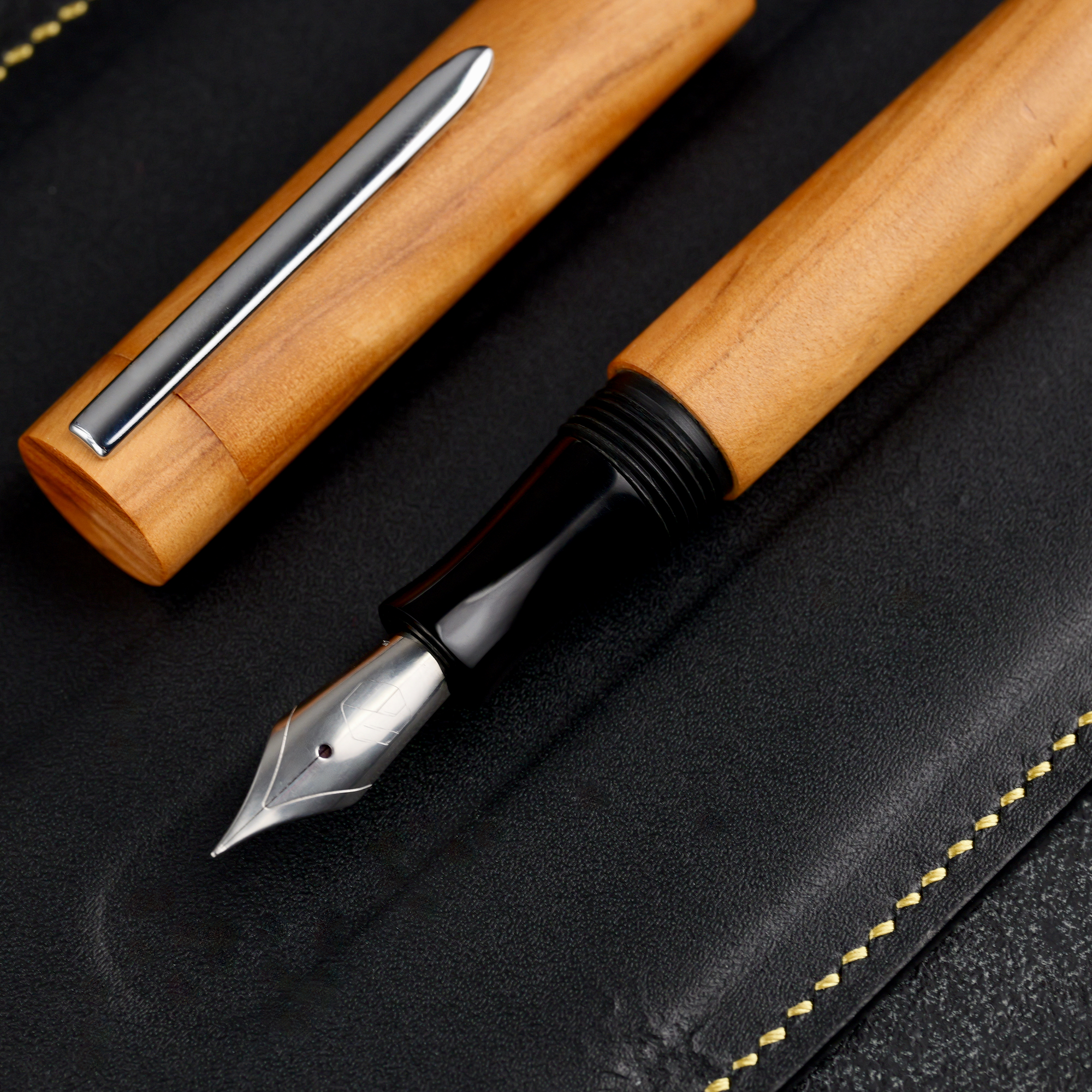 Flat top - drewno oliwne