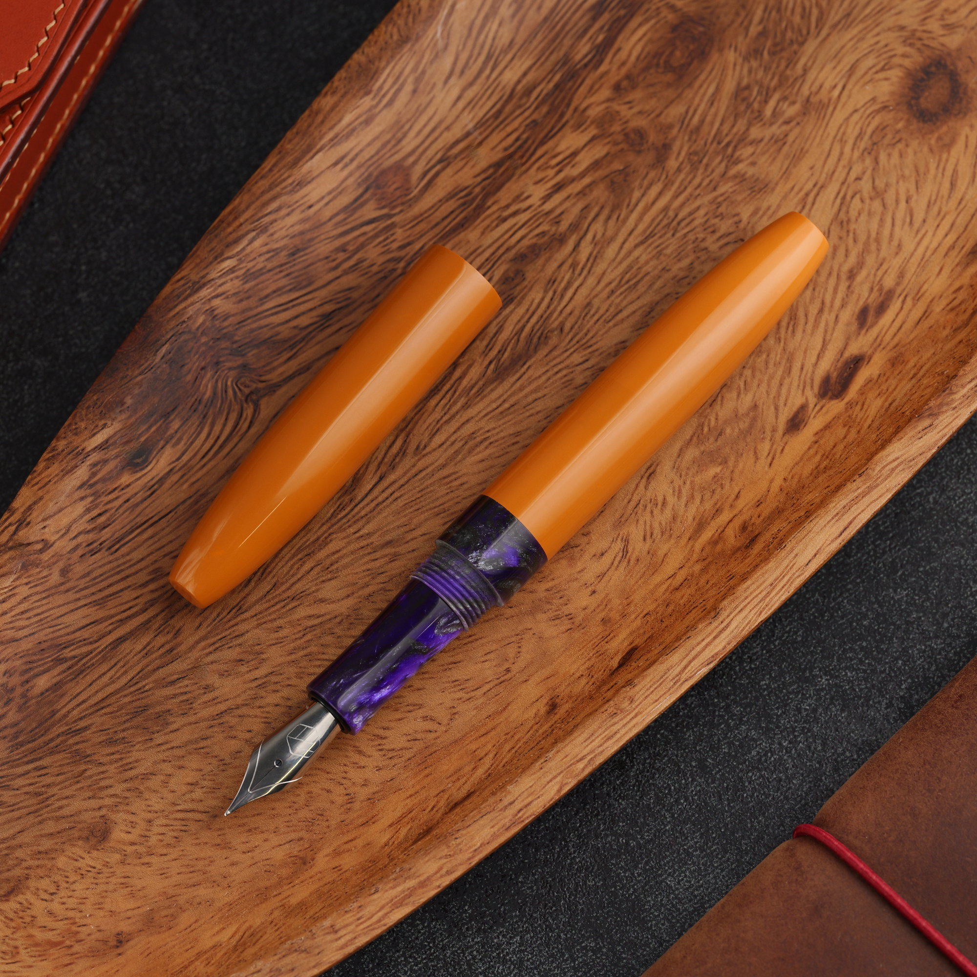 Pasek - żywica - ebonit