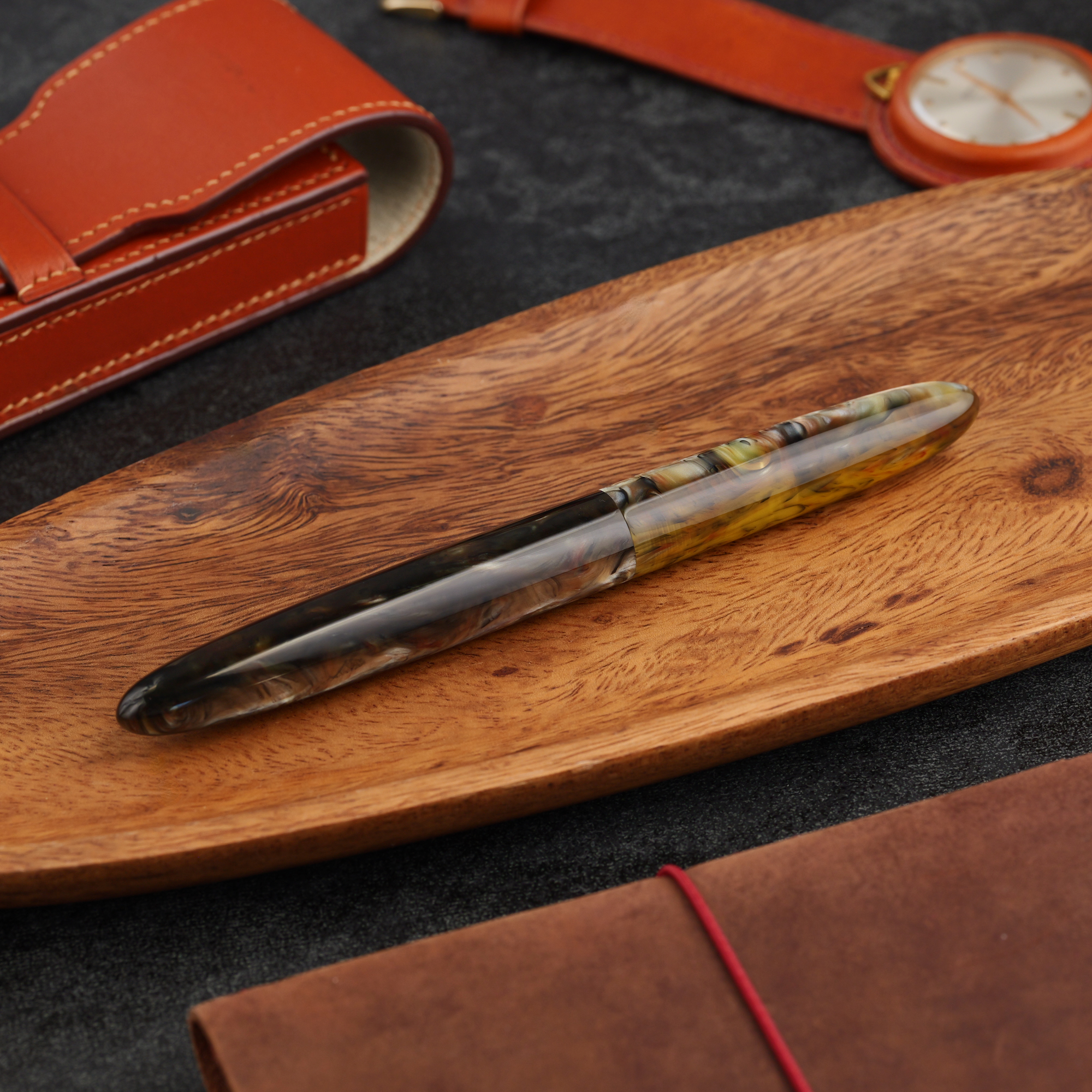 Minimalizm - żywica - tytanowa stalówka