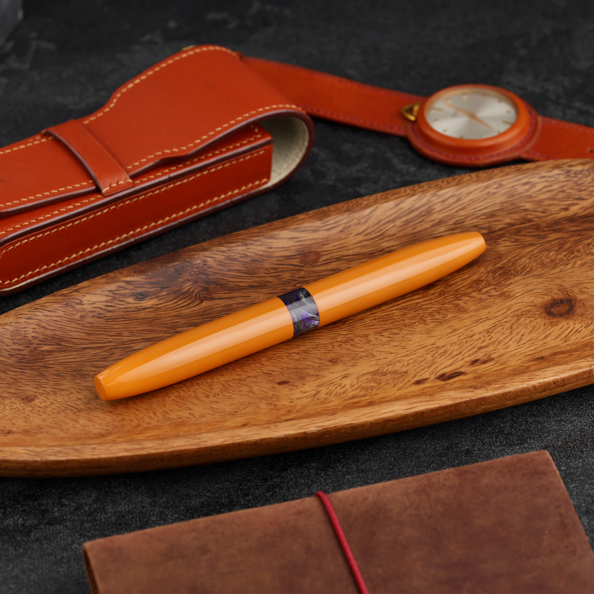 Pasek - żywica - ebonit