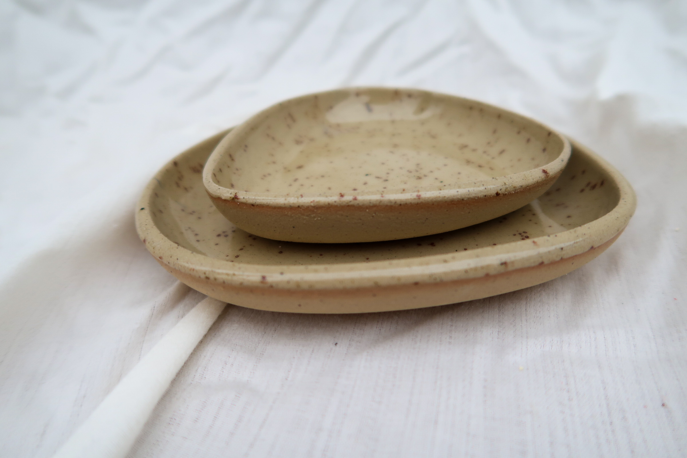 Duo set schaaltjes beige