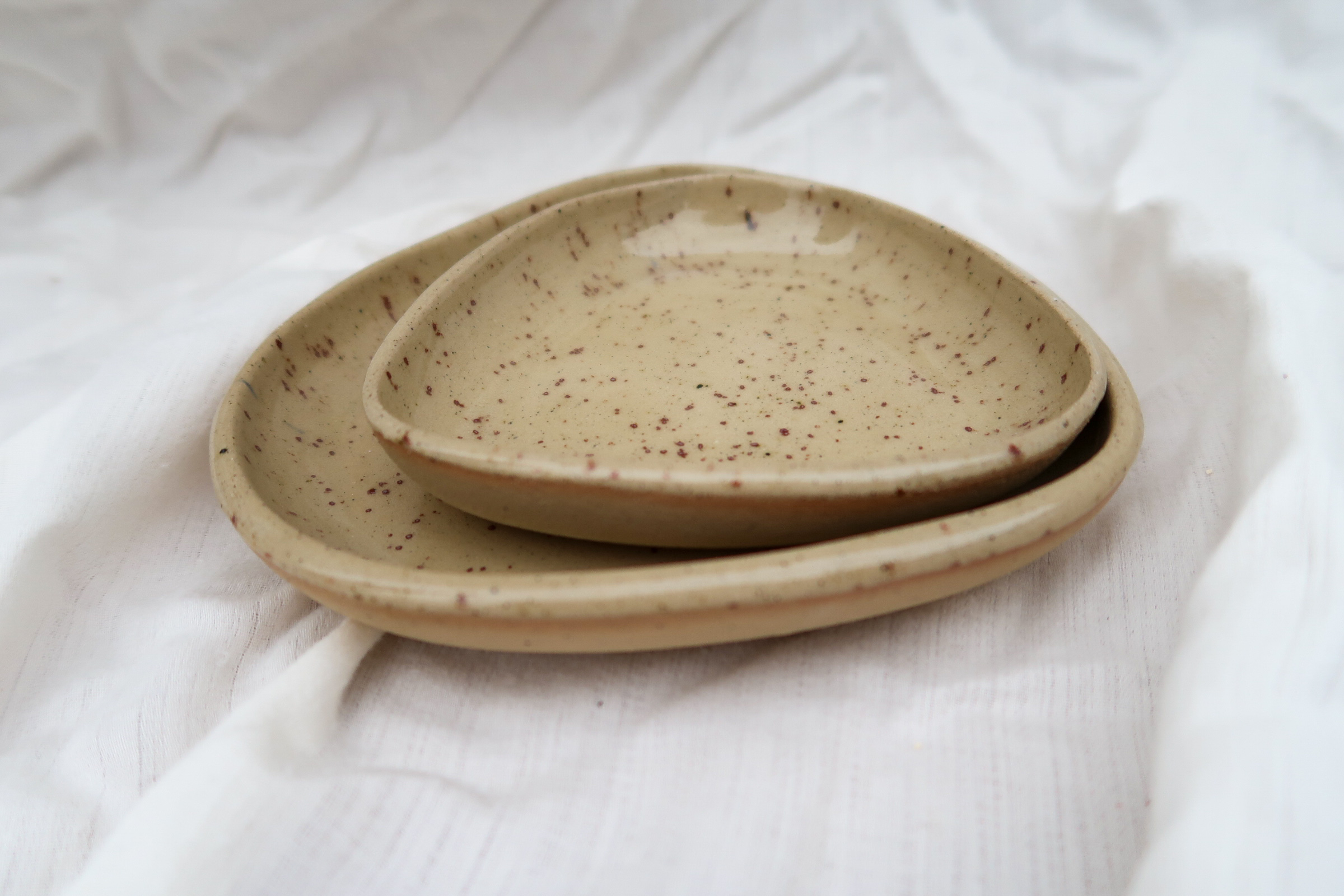 Duo set schaaltjes beige