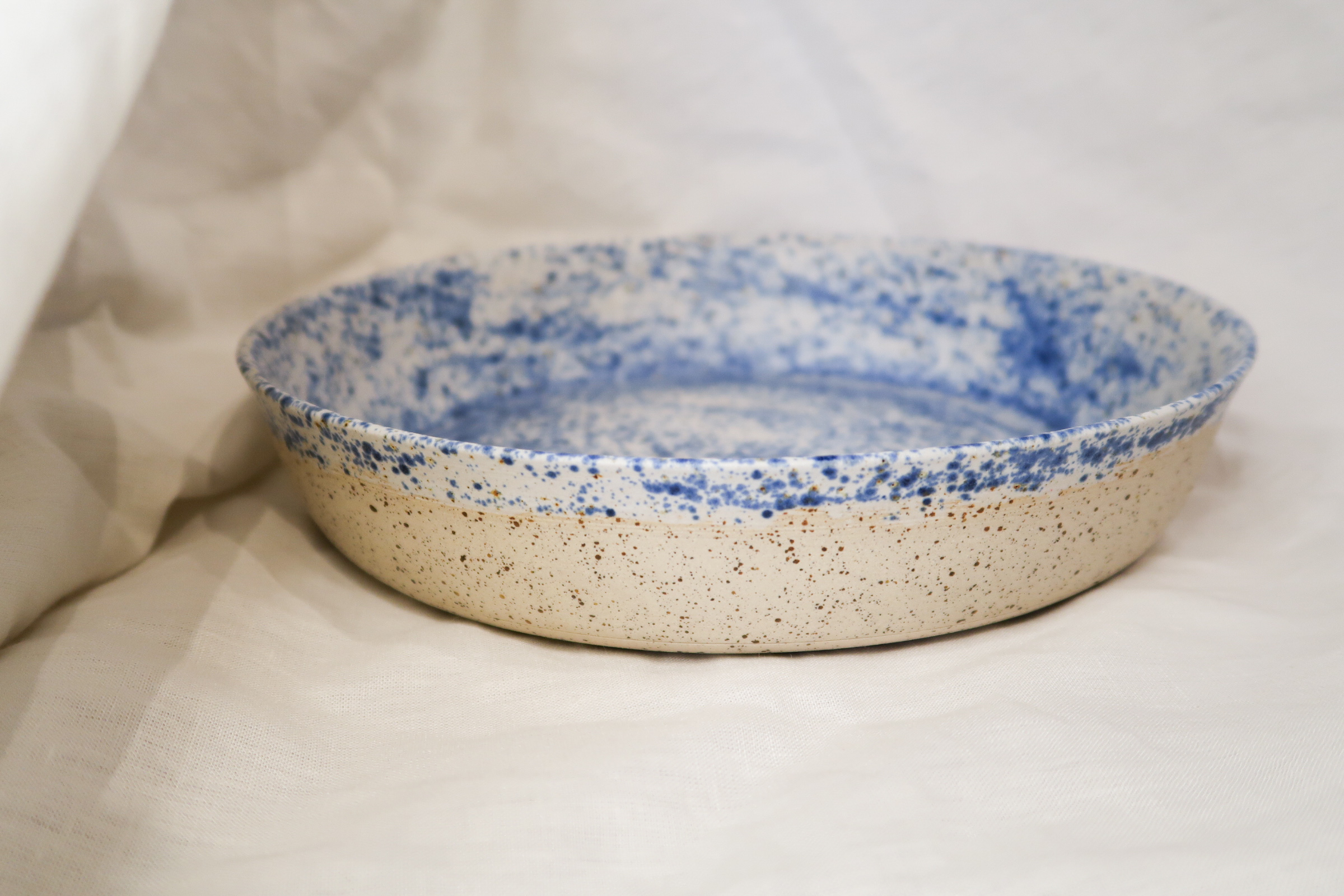 Schaal "blue whispers"