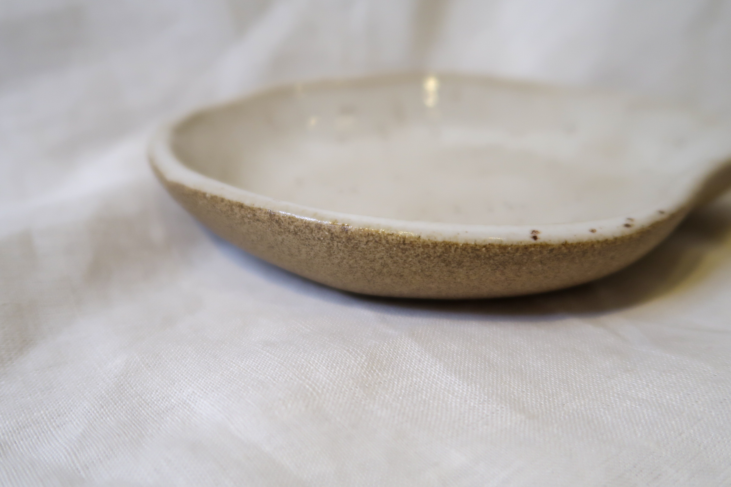 Organisch schaaltje 'frosty snow'