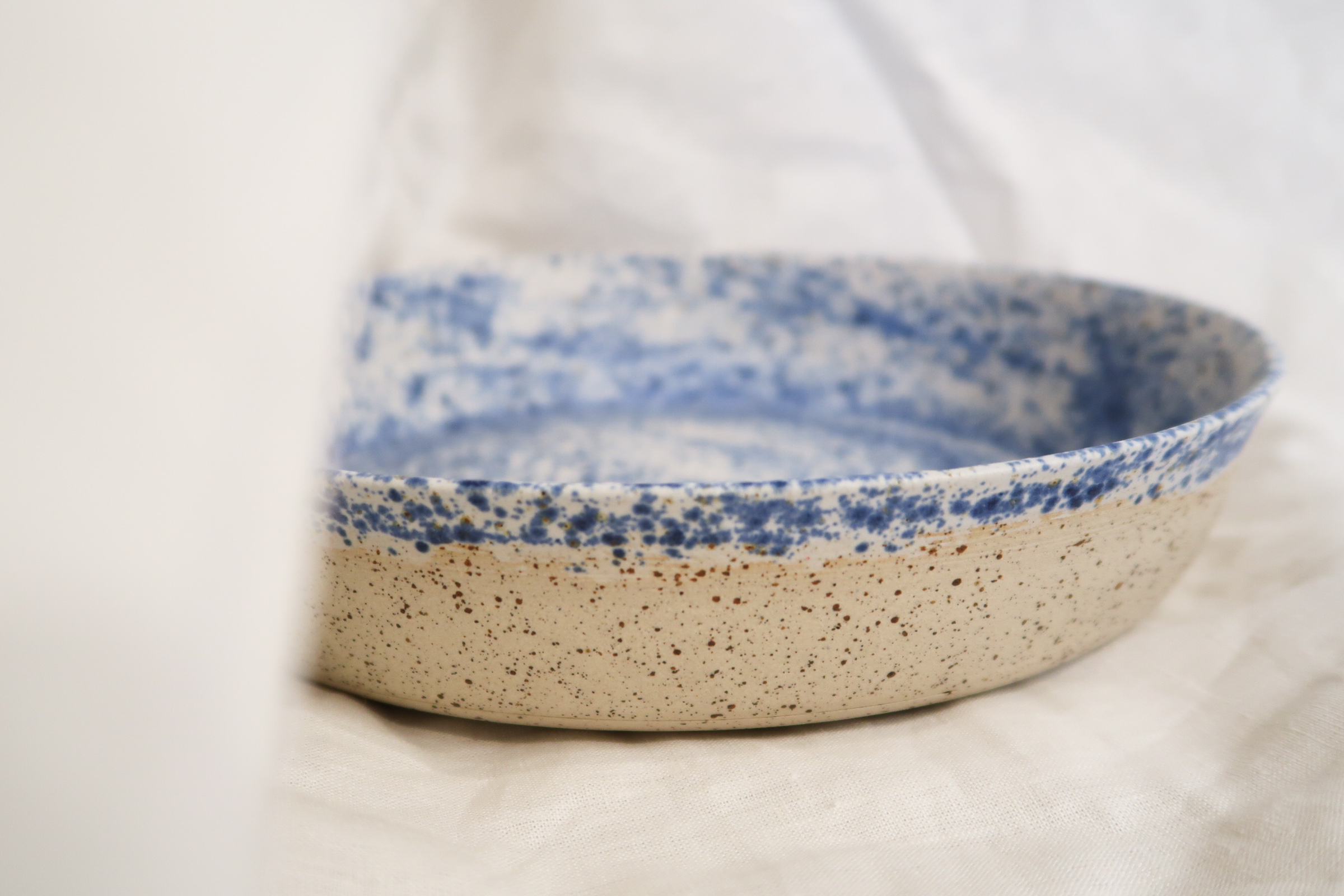 Schaal "blue whispers"