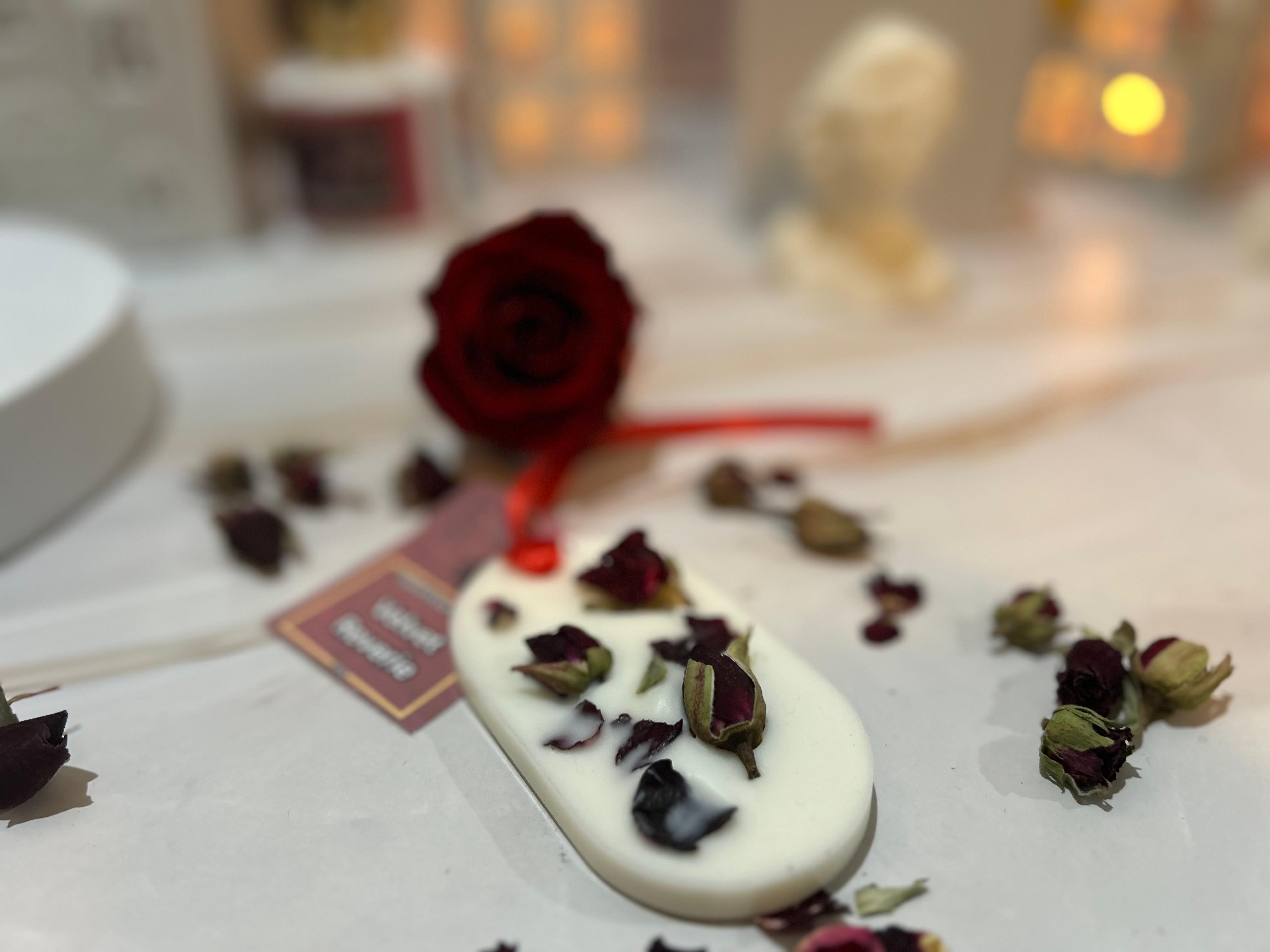Tabletă parfumată Velvet Reverie - rubarbă,prune negre, mure 30g