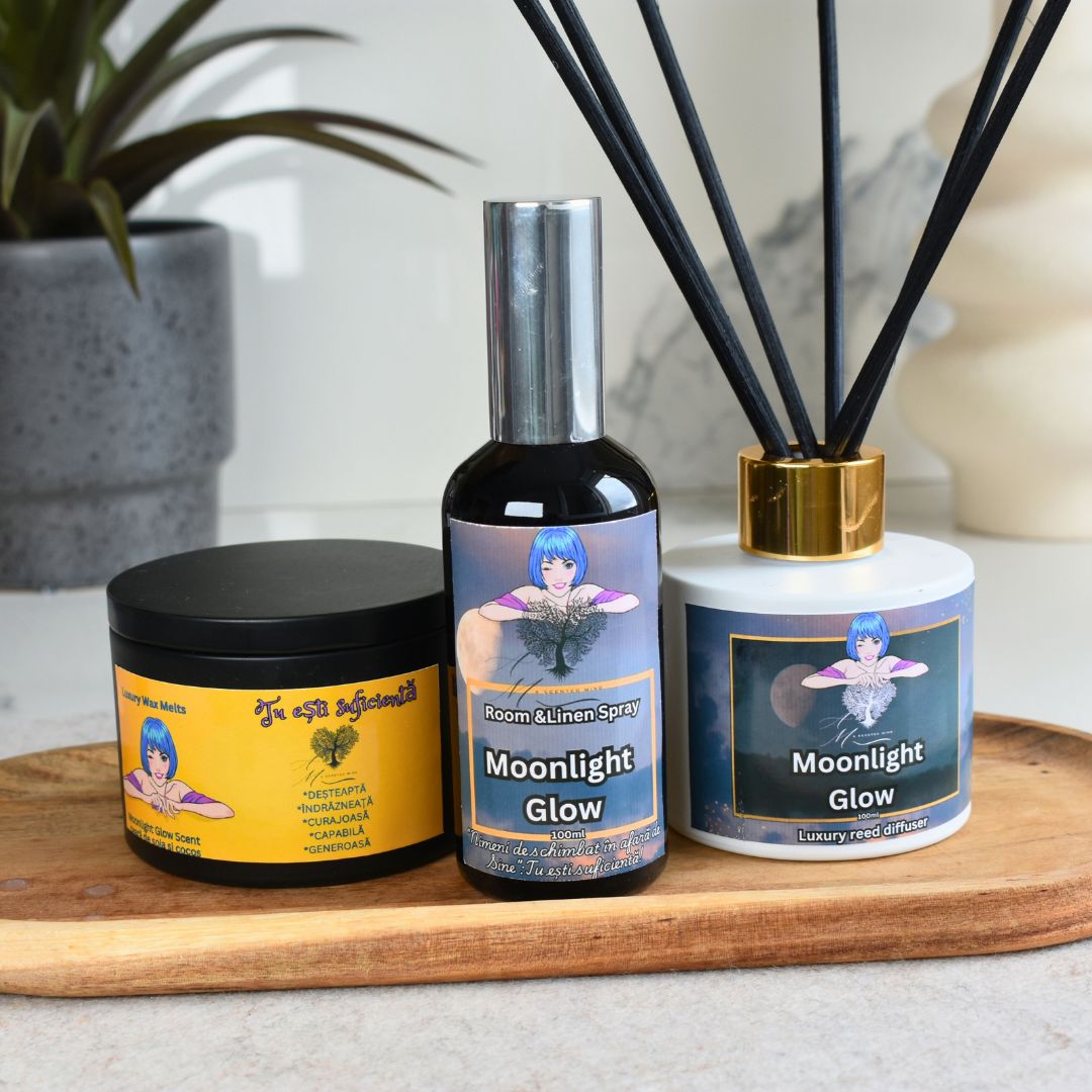Setul Moonlight Glow-wax melts,room&linen spray și odorizant cu bețisoare
