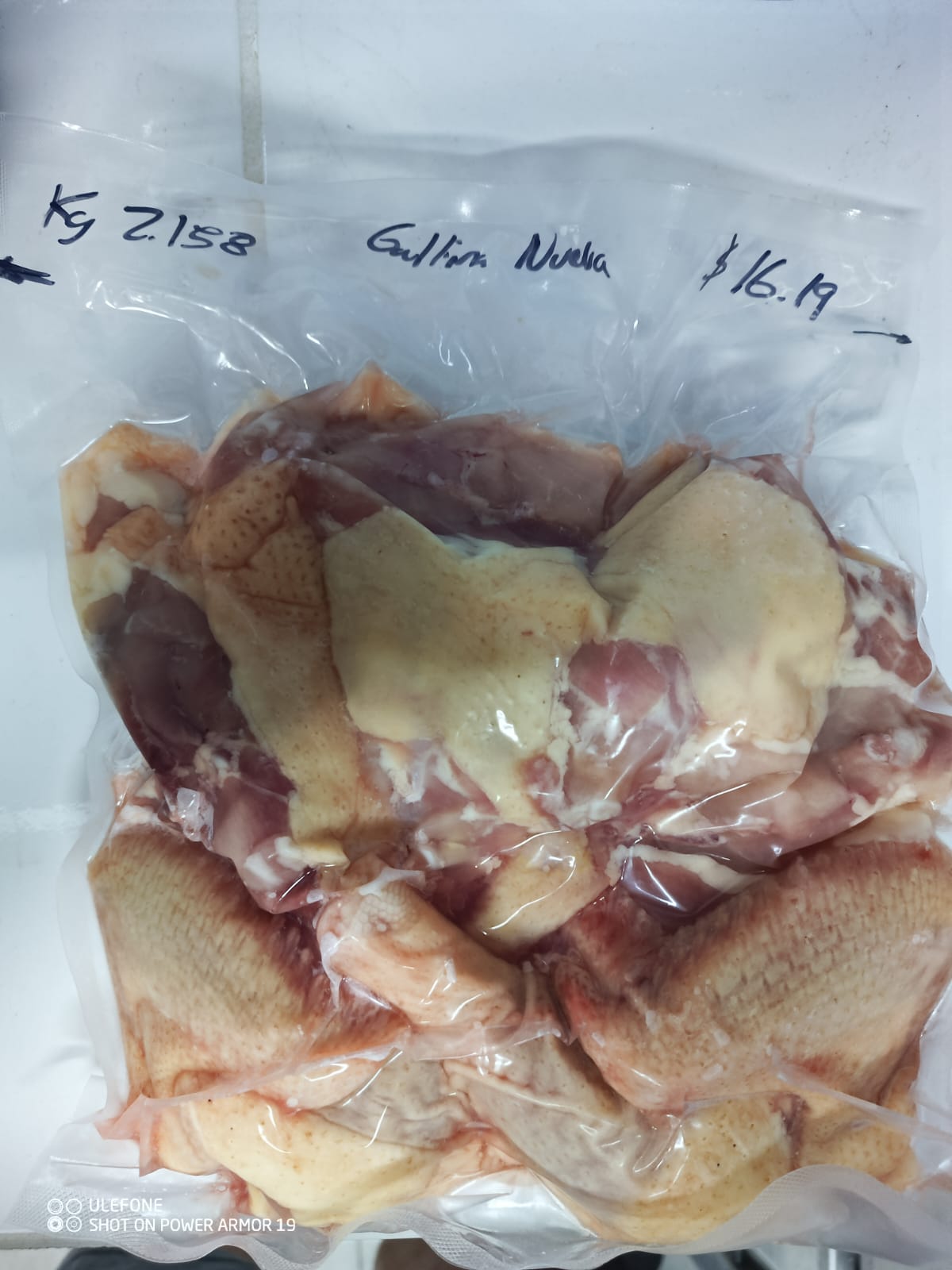 Pollo crudo Despresado