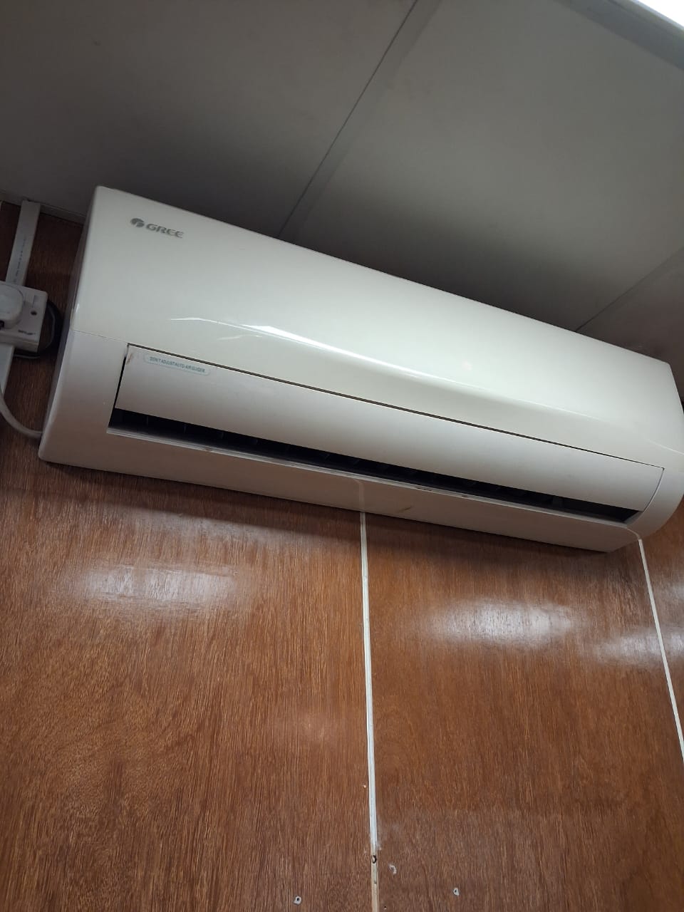 Gree Split Air Conditioner 2 ton