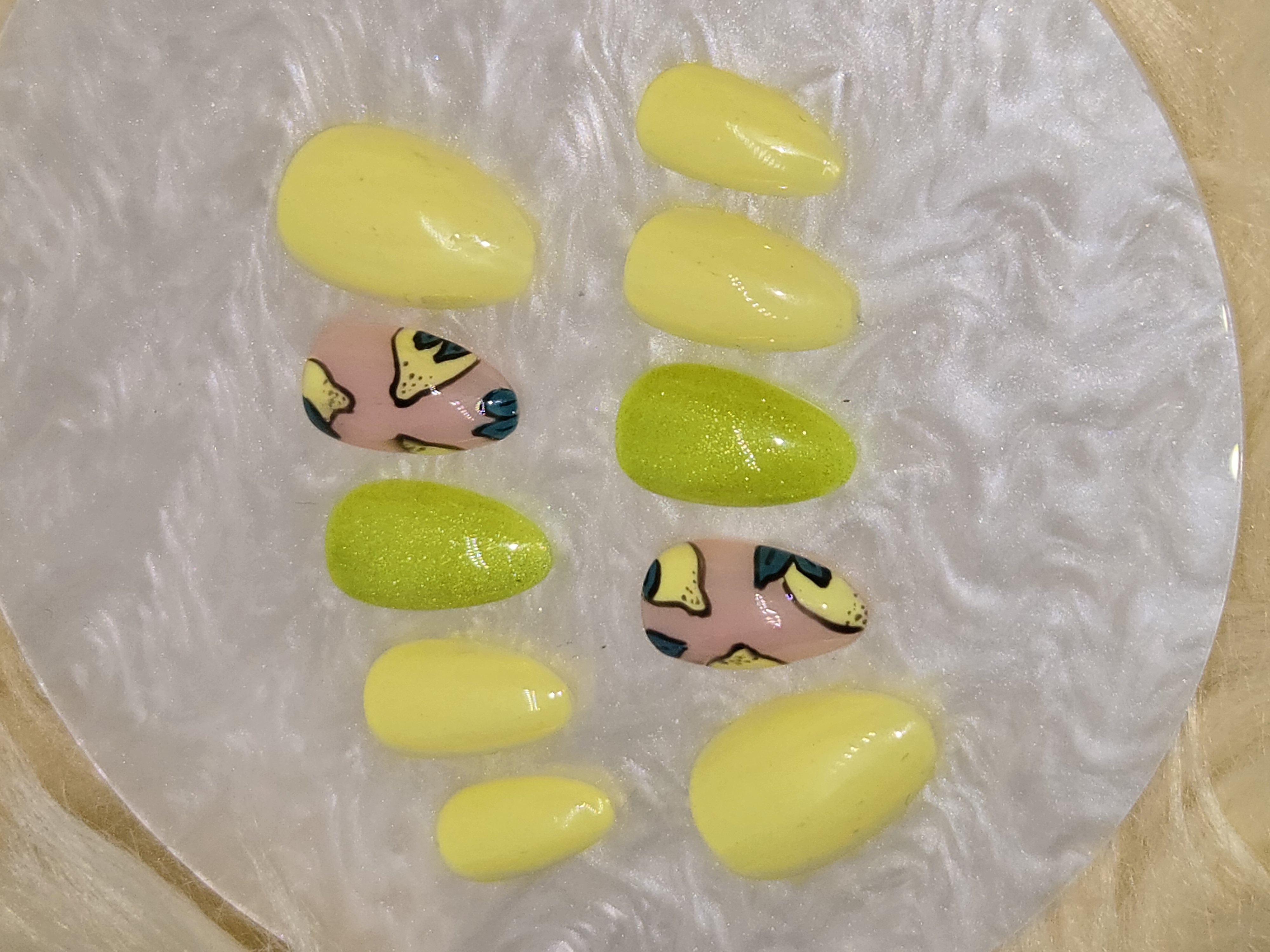 Citrus peps