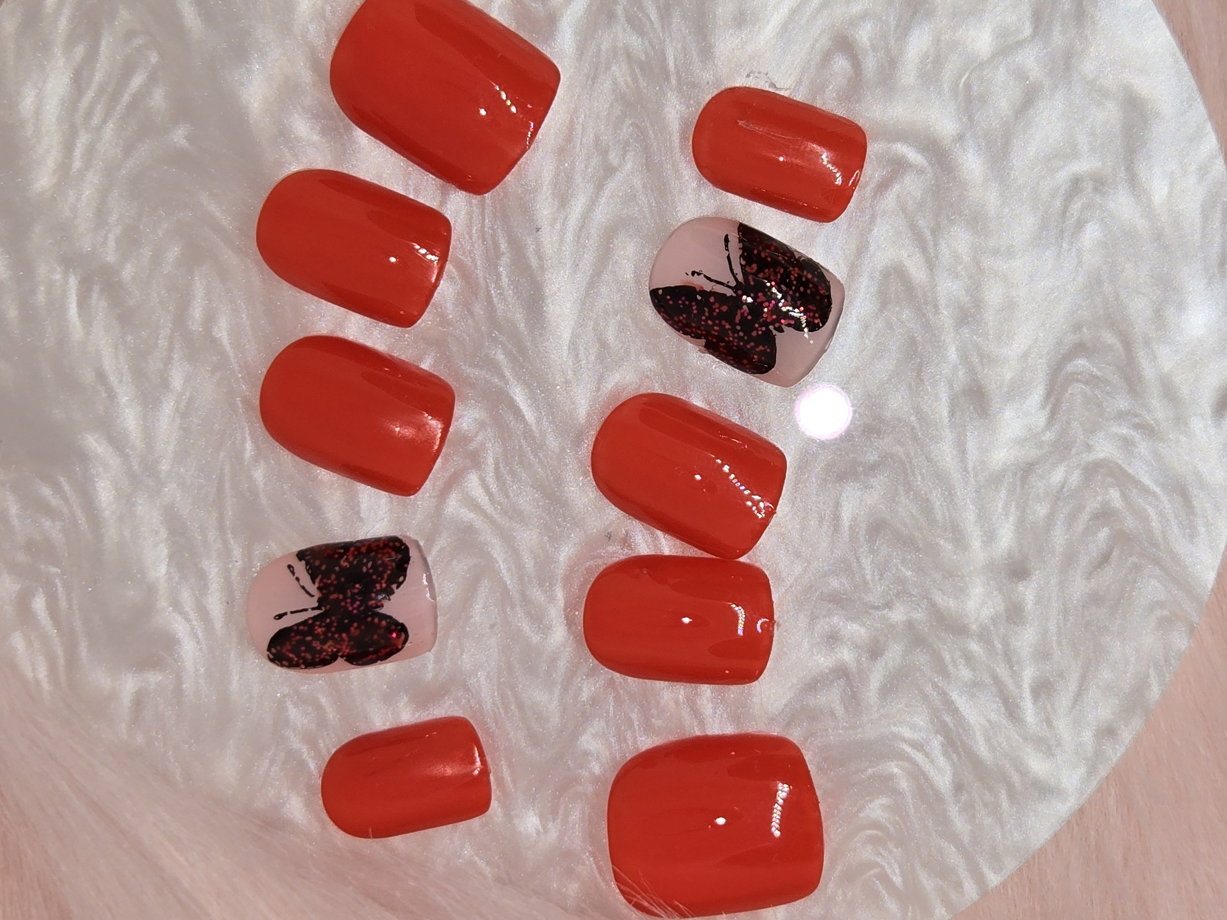 Papillon rouge