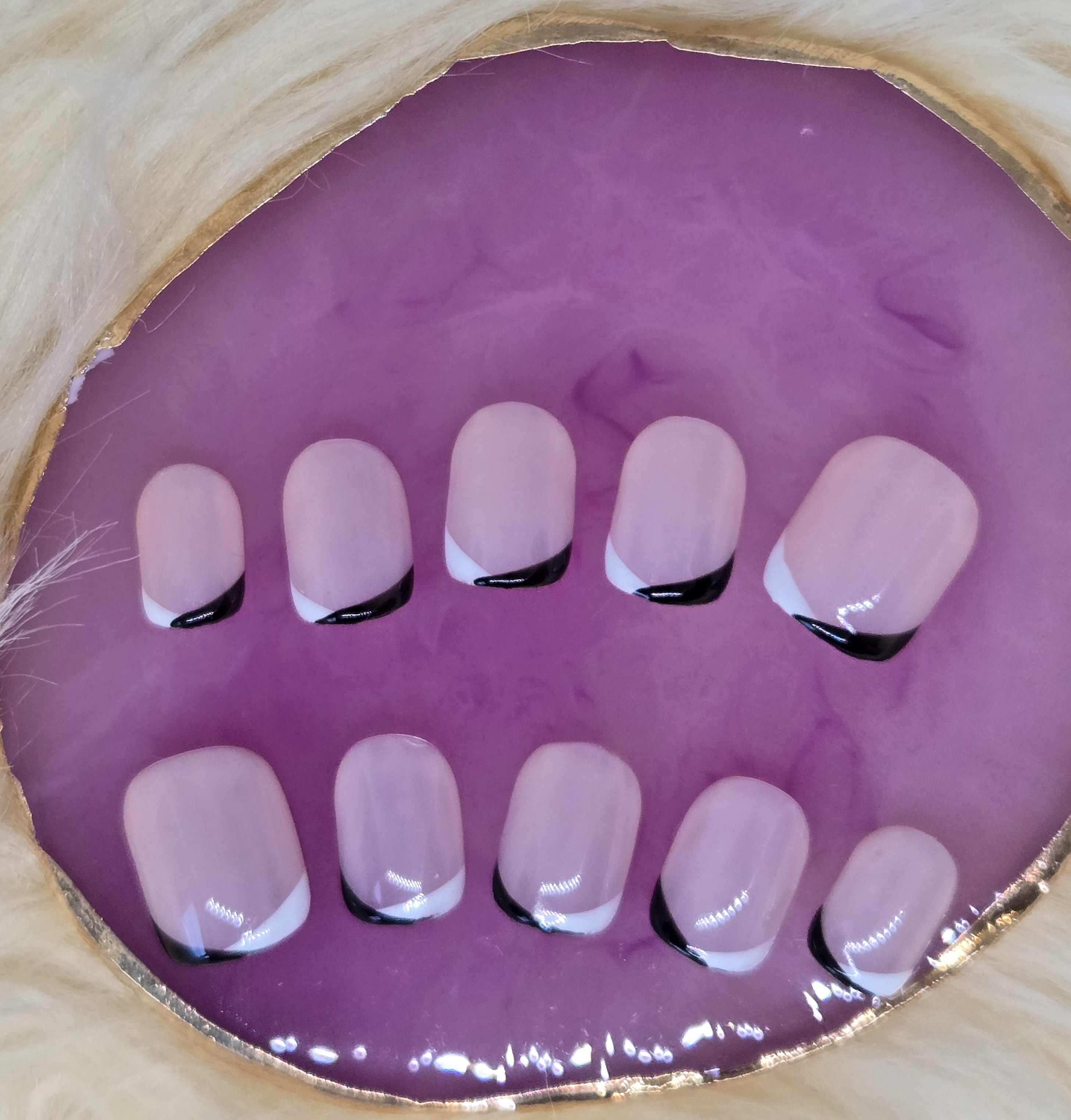 French black & white