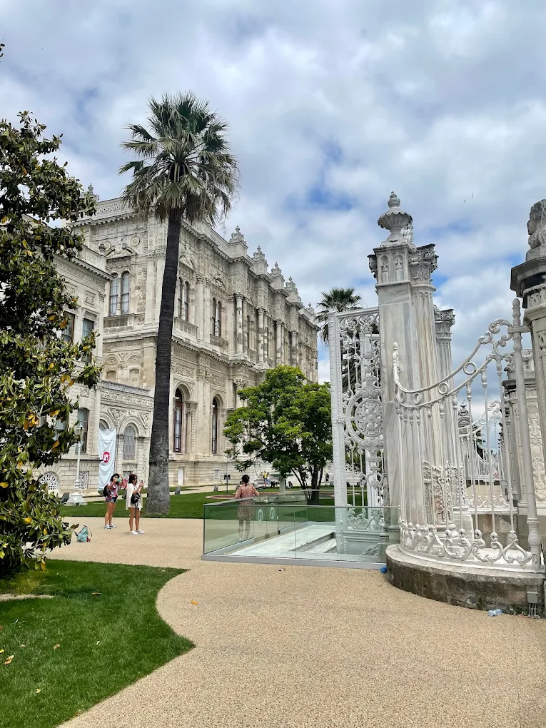 Two Continents Tour and The Bosphorus Tour (DOLMABAHCE PALACE)