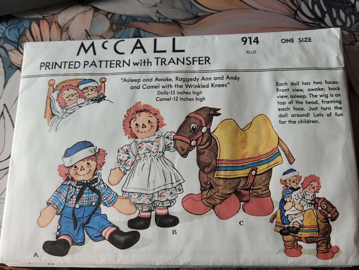 Timeless Vintage Patterns McCall # 914 Raggedy Ann and Andy Dolls Pattern