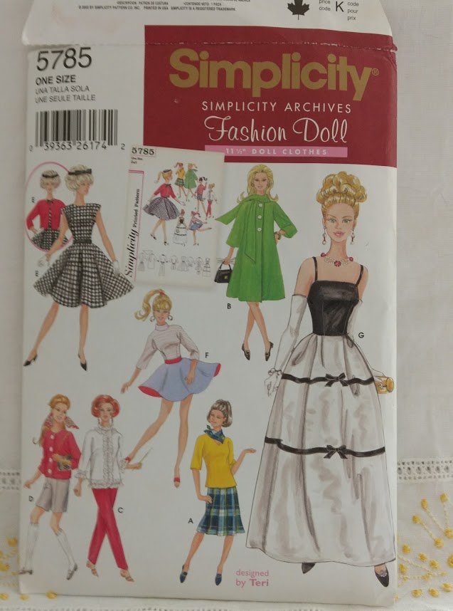 Simplicity Pattern # 5785 Size 11.5