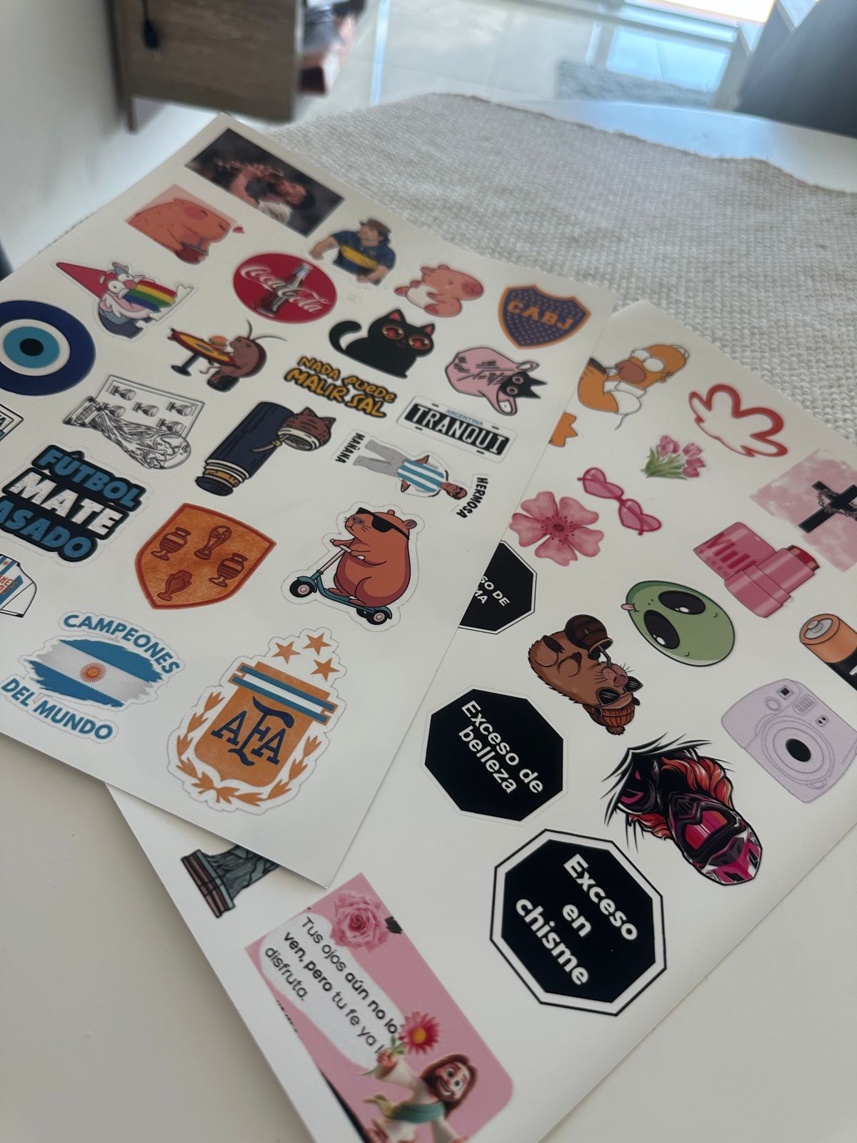 Plancha de sticker grande