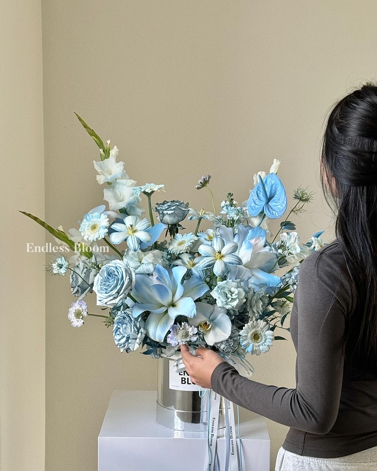 Light Blue Flower Box 蓝色系抱抱桶