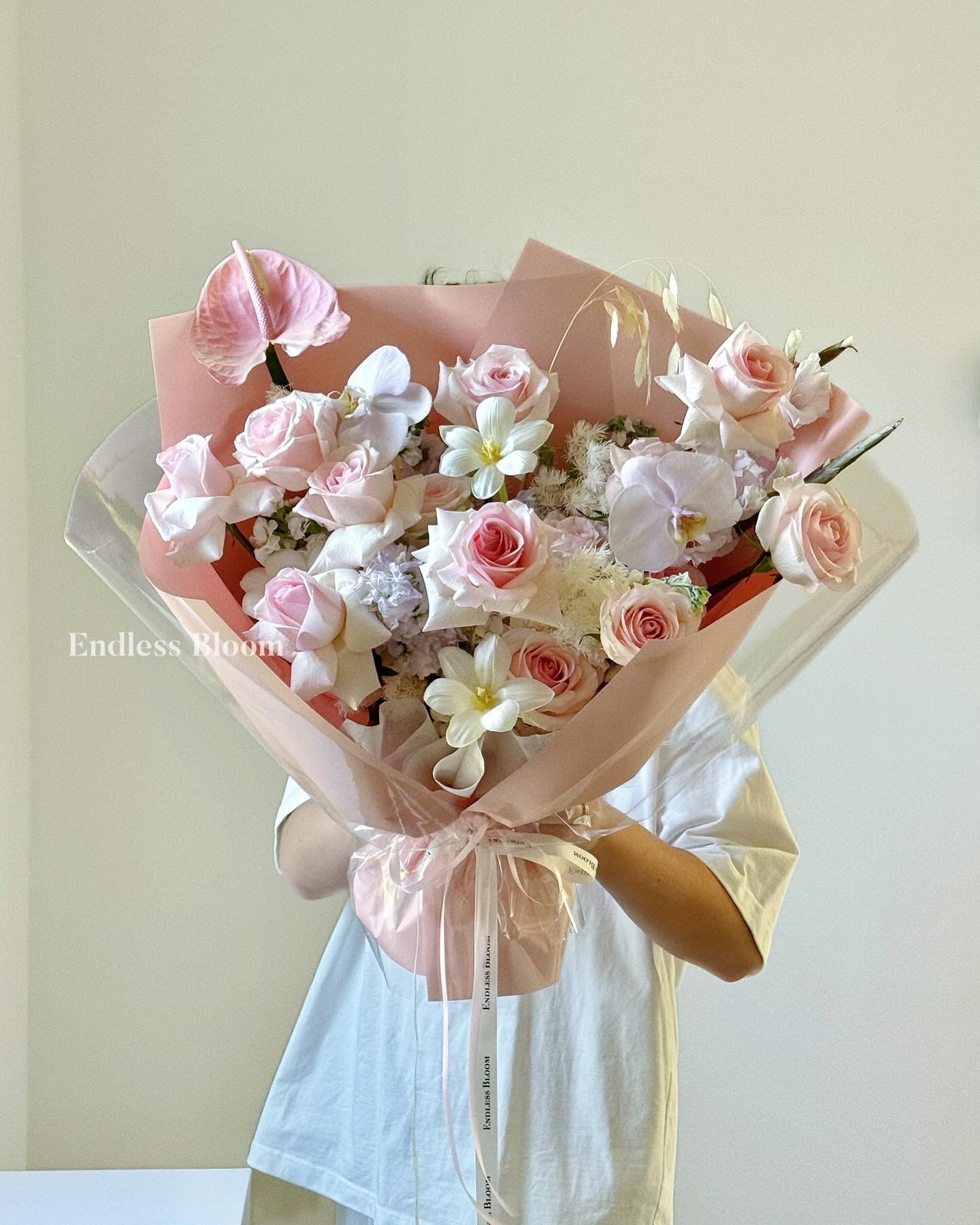 Pink Flower Bouquet (Large) 粉白色混搭花束大号