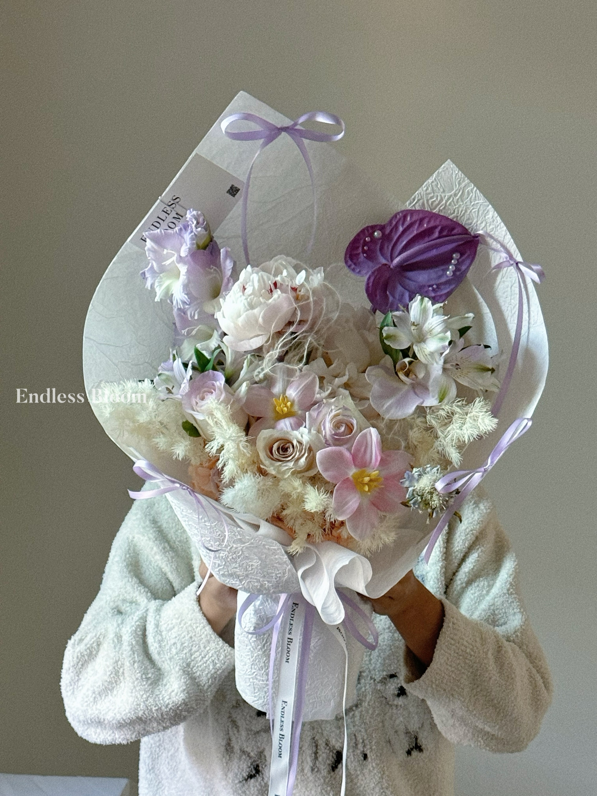 Light Purple Flower Bouquet (Large) 淡紫色混搭花束大号