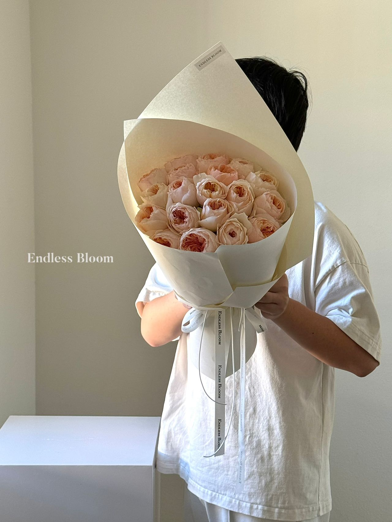 19 Juliet Garden Roses Bouquet 19枝茱丽叶玫瑰花束