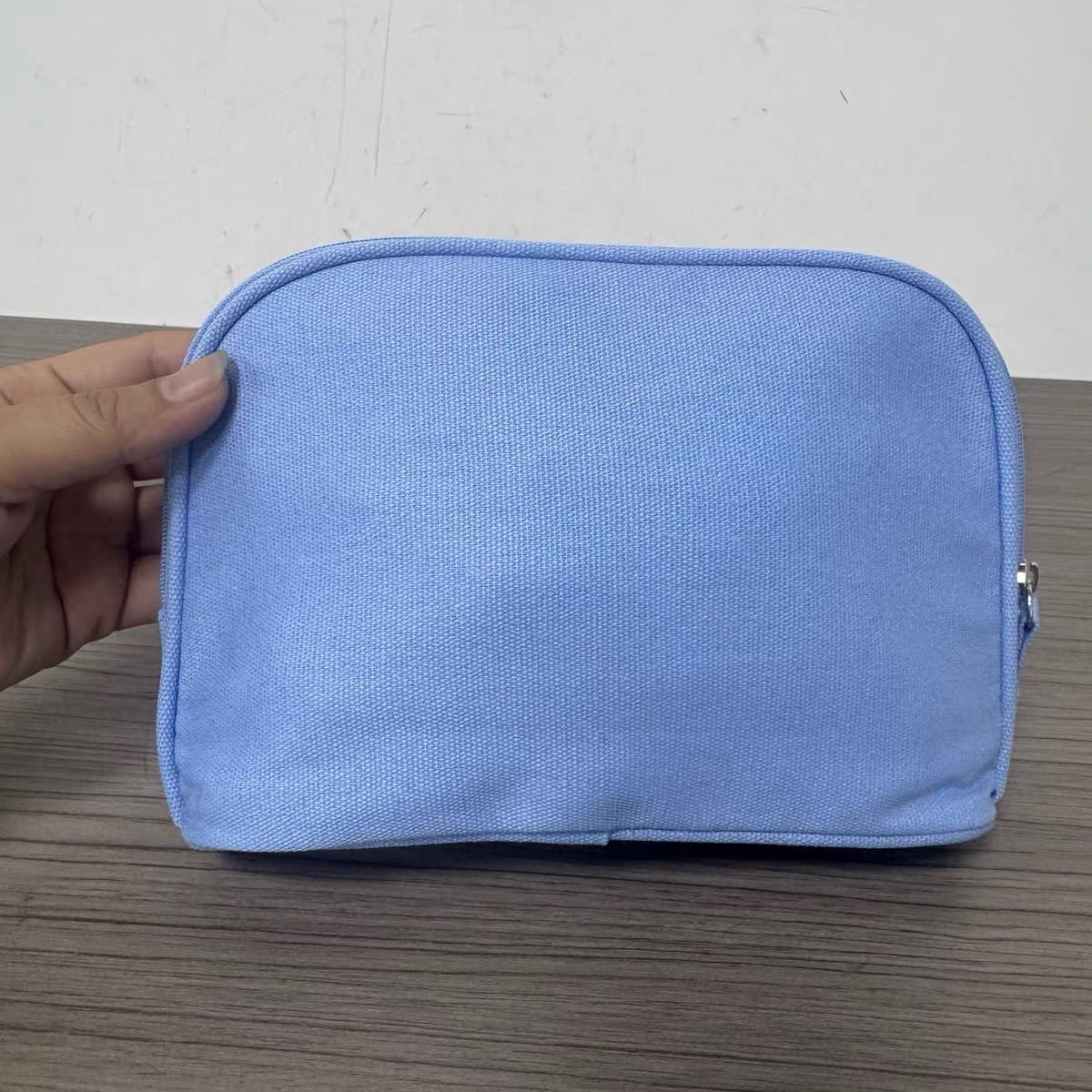 Krème Travel Cosmetic Pouch