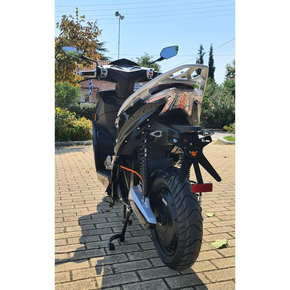 Znen F11