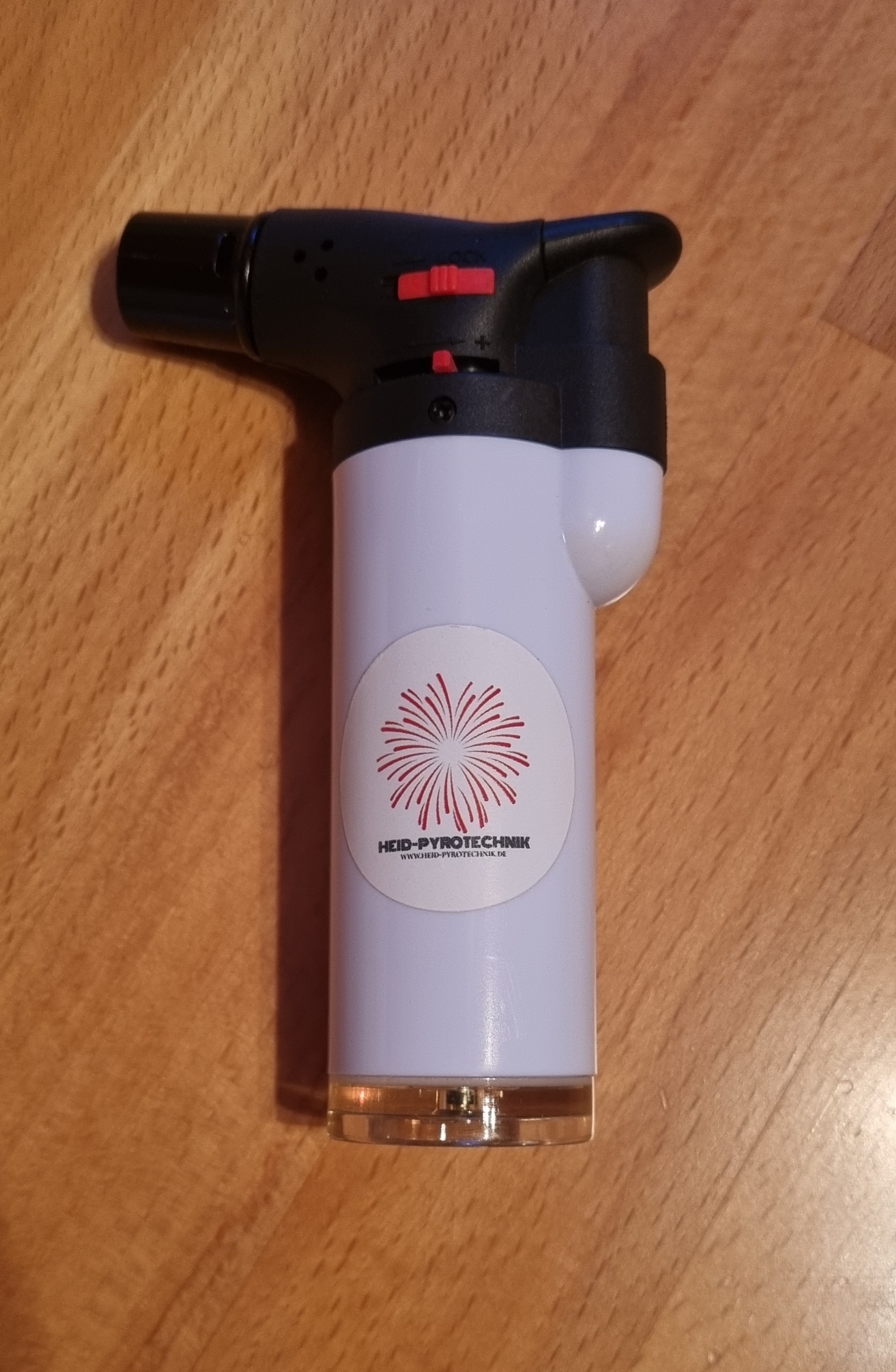 Lux Torch Jet-Flame Feuerzeug weiß ( Sturmfeuerzeug )