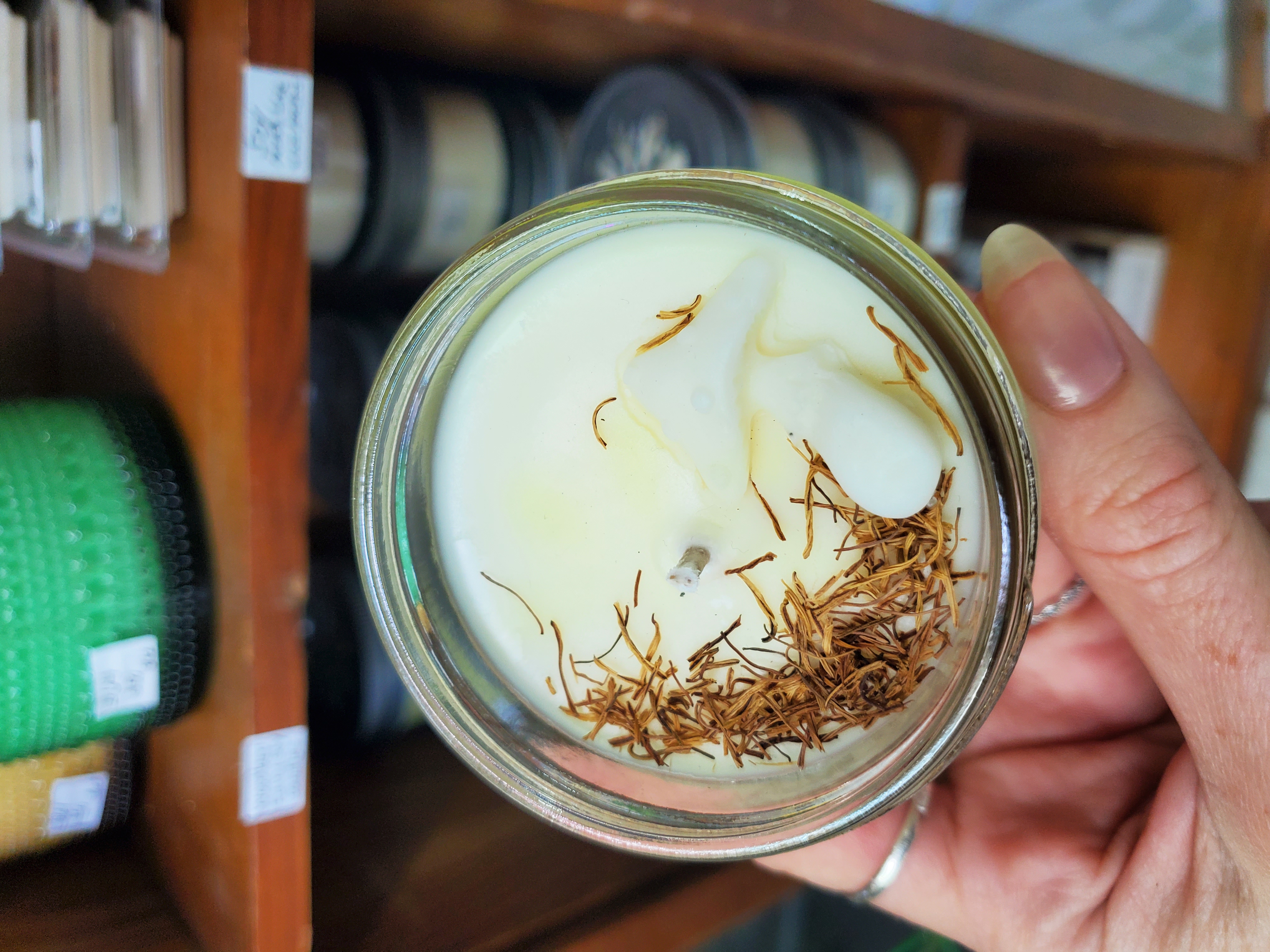 Sweet Aged Oak 4oz Soy Candle
