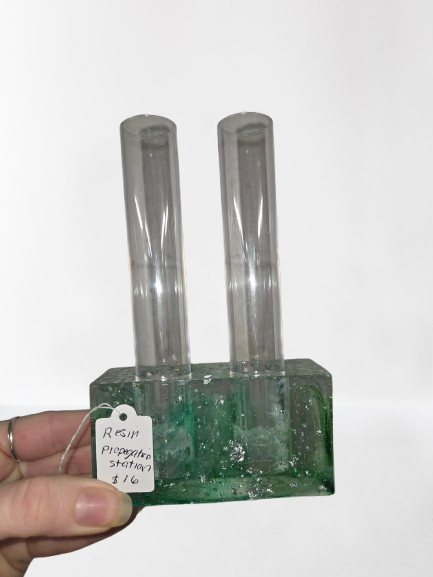 Resin Plant Propagation Station