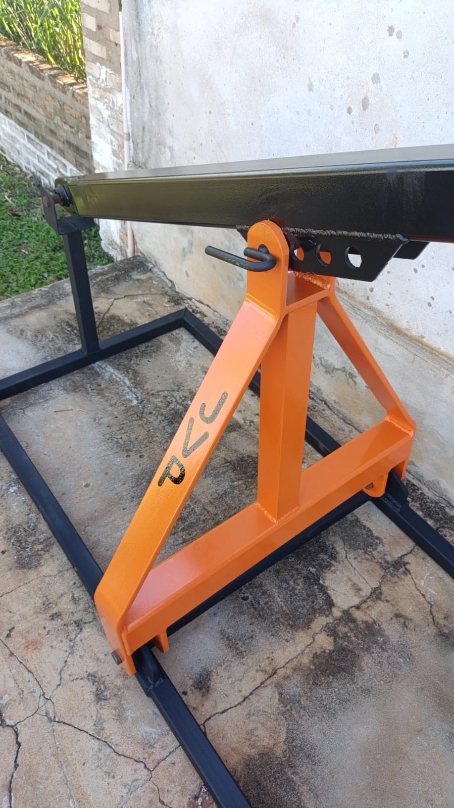 Guincho agricola trasero para tractor, 1200Kg(negro con naranja)