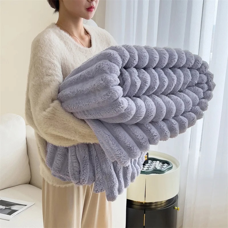 Fluffy Cosy Warm Fleece Large Blanket for Bed