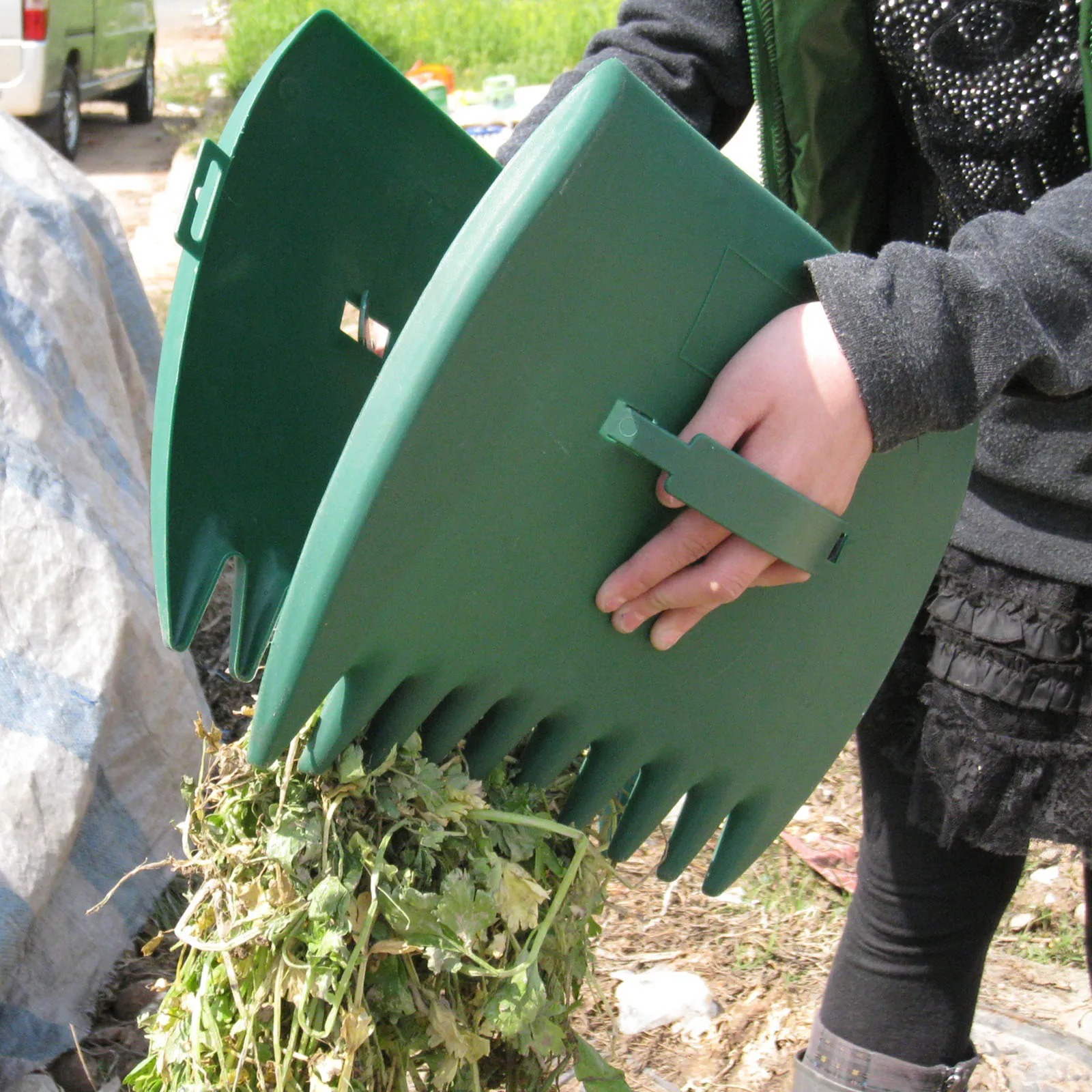 Rubbish Pick Up Claws for Yard 