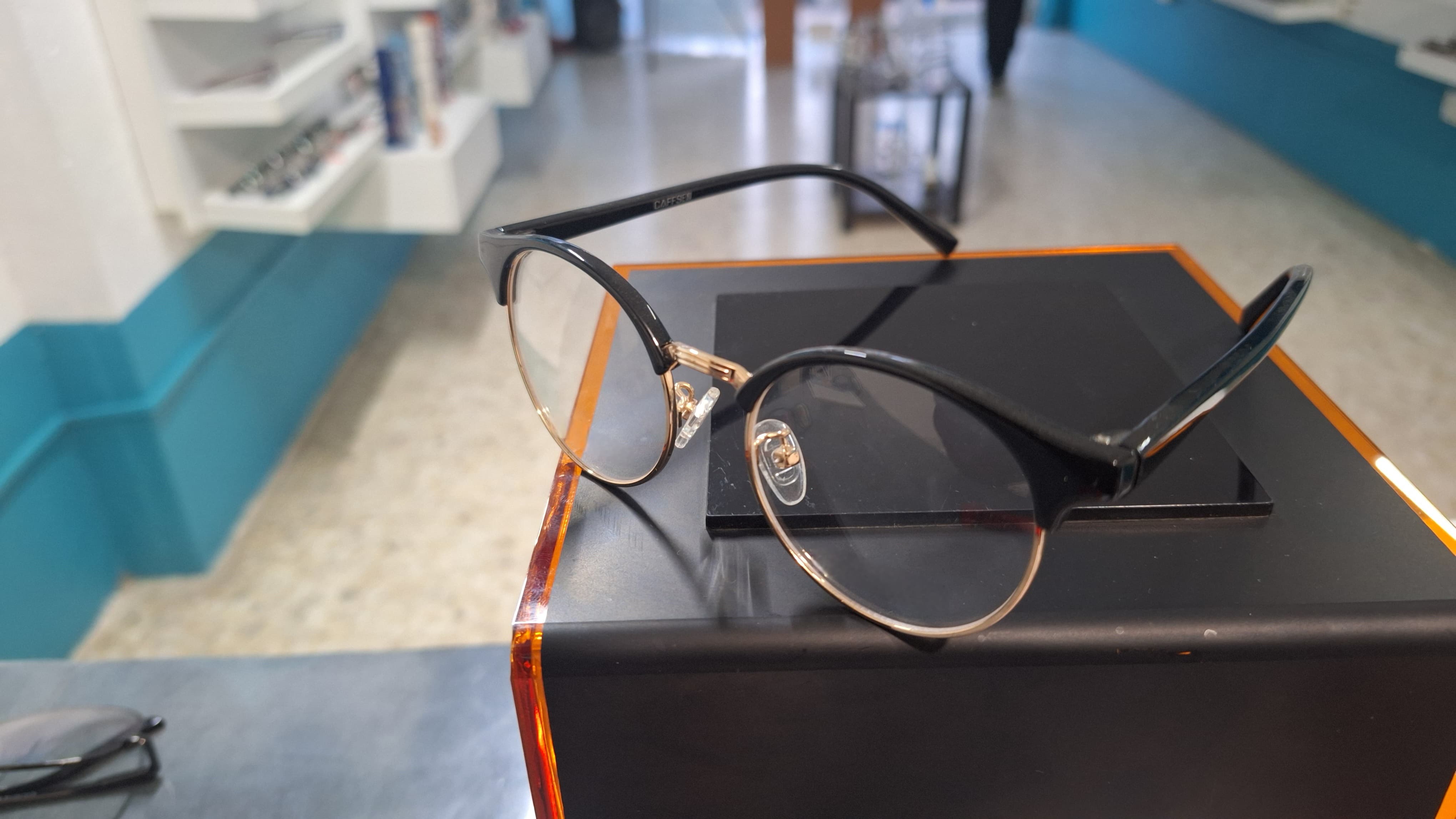 Armazón ClubMaster dorado-negro