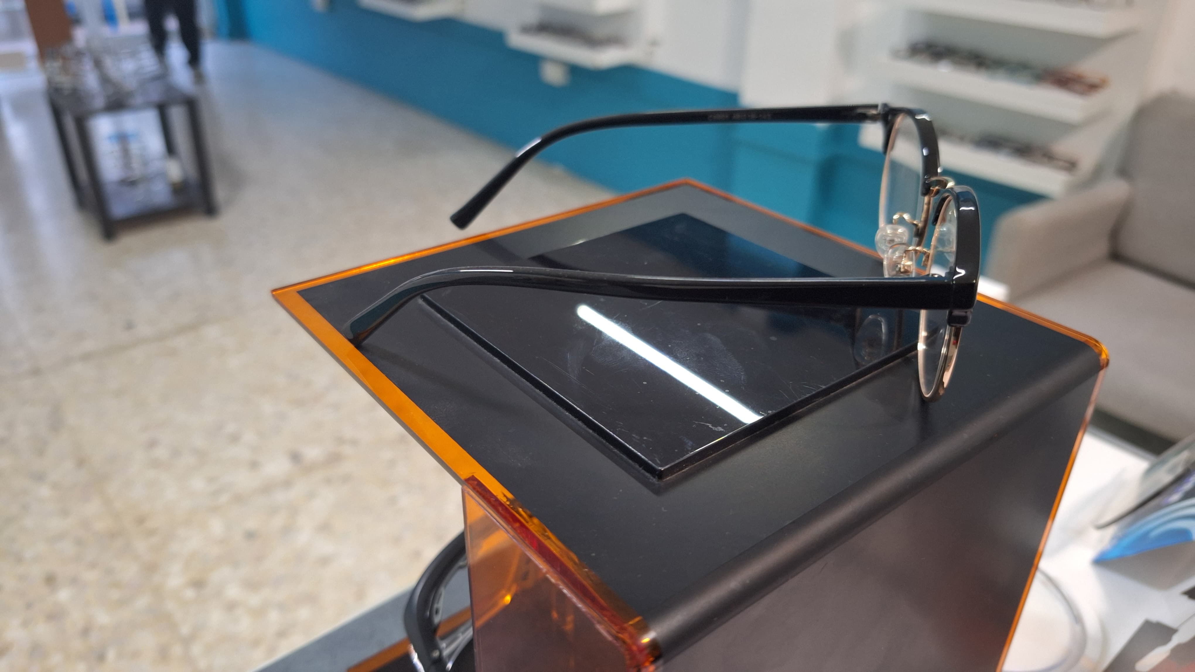 Armazón ClubMaster dorado-negro