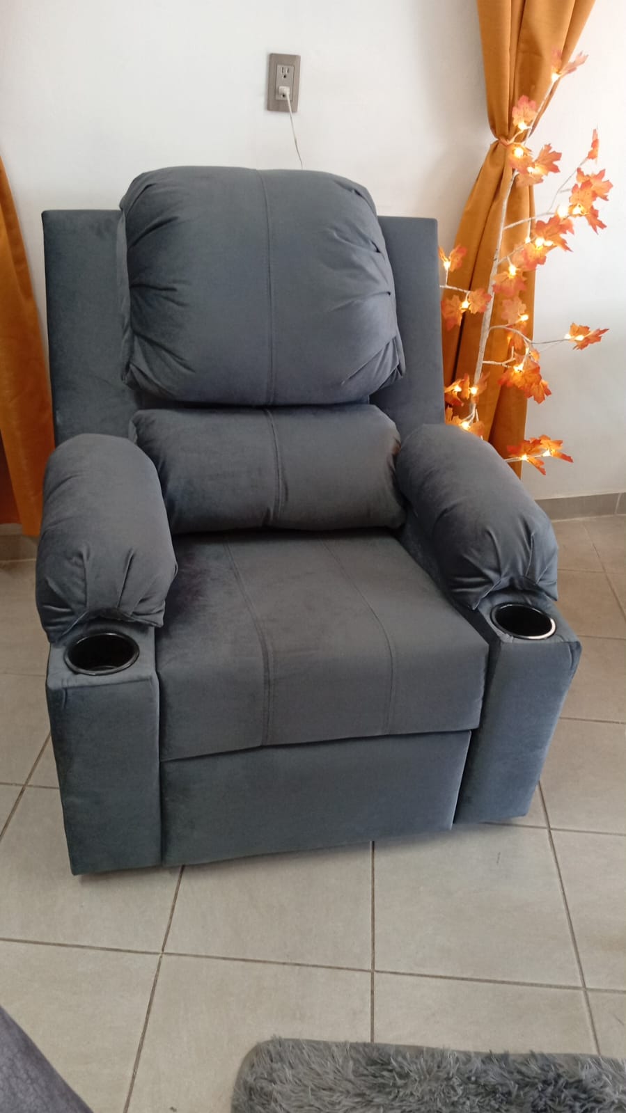 Reclinable de Palanca Modelo Lerma