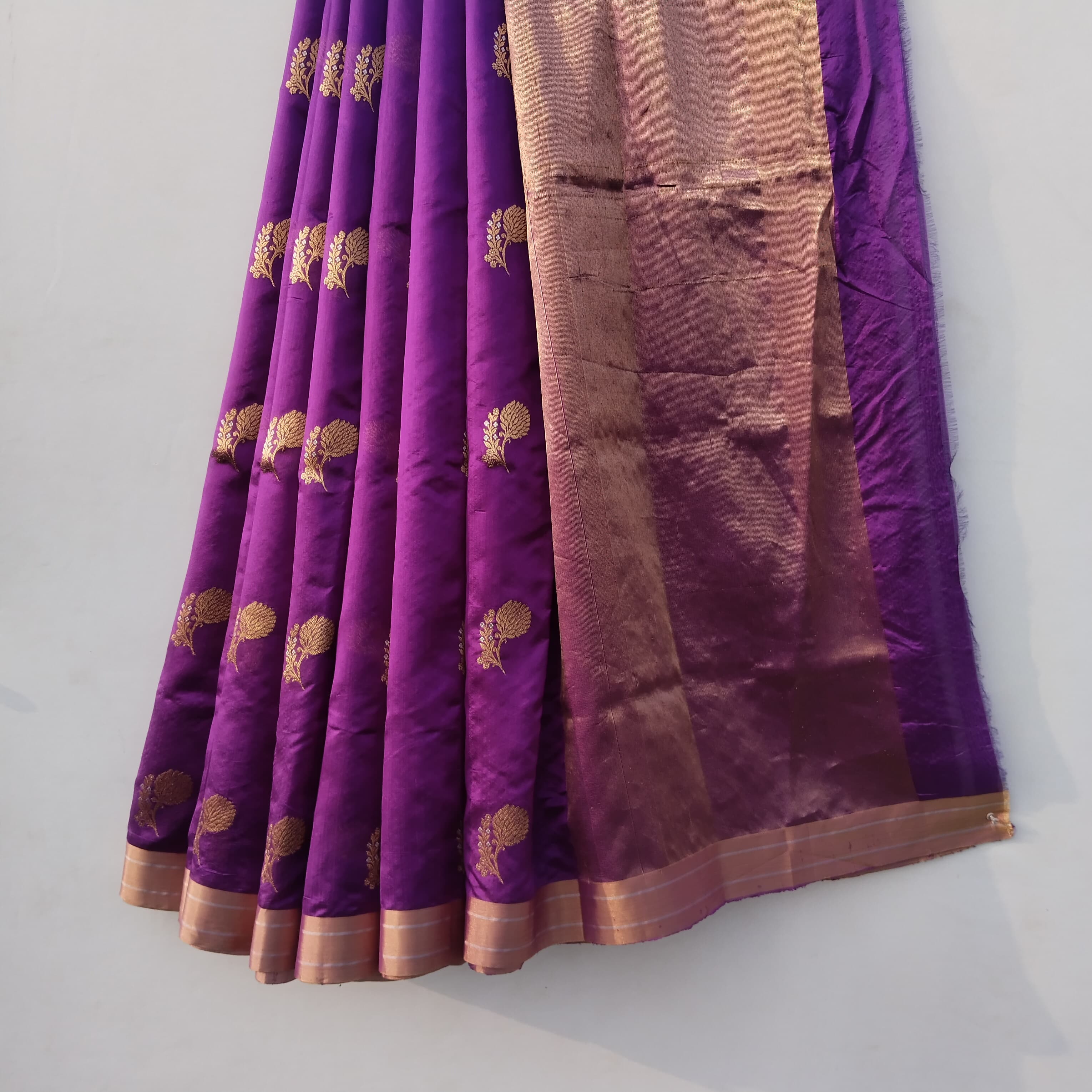 Handloom Chanderi silk Sarees ( Taraz Weave )
