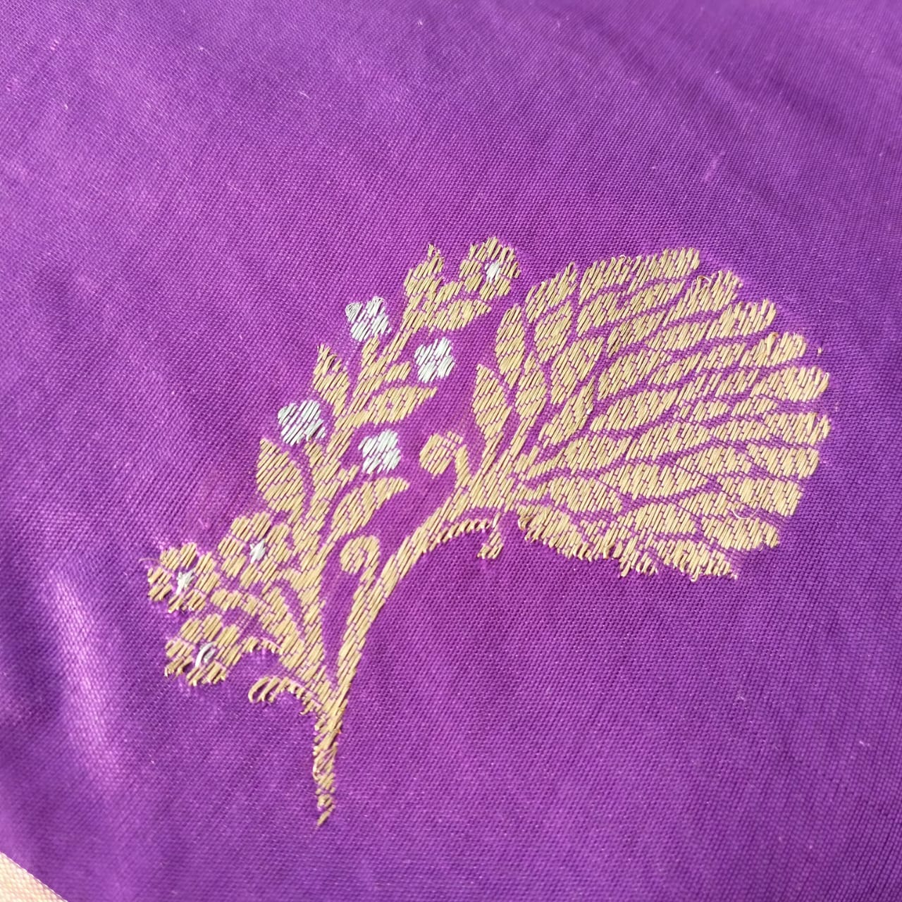 Handloom Chanderi silk Sarees ( Taraz Weave )