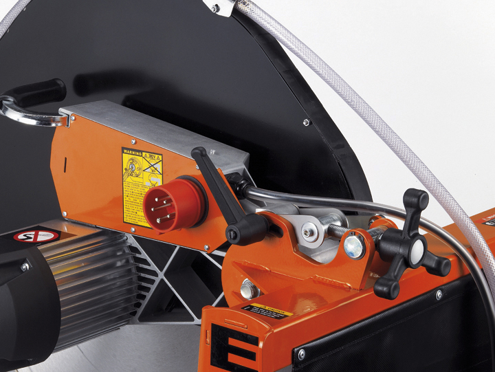 Expert 700 elektrinės staklės