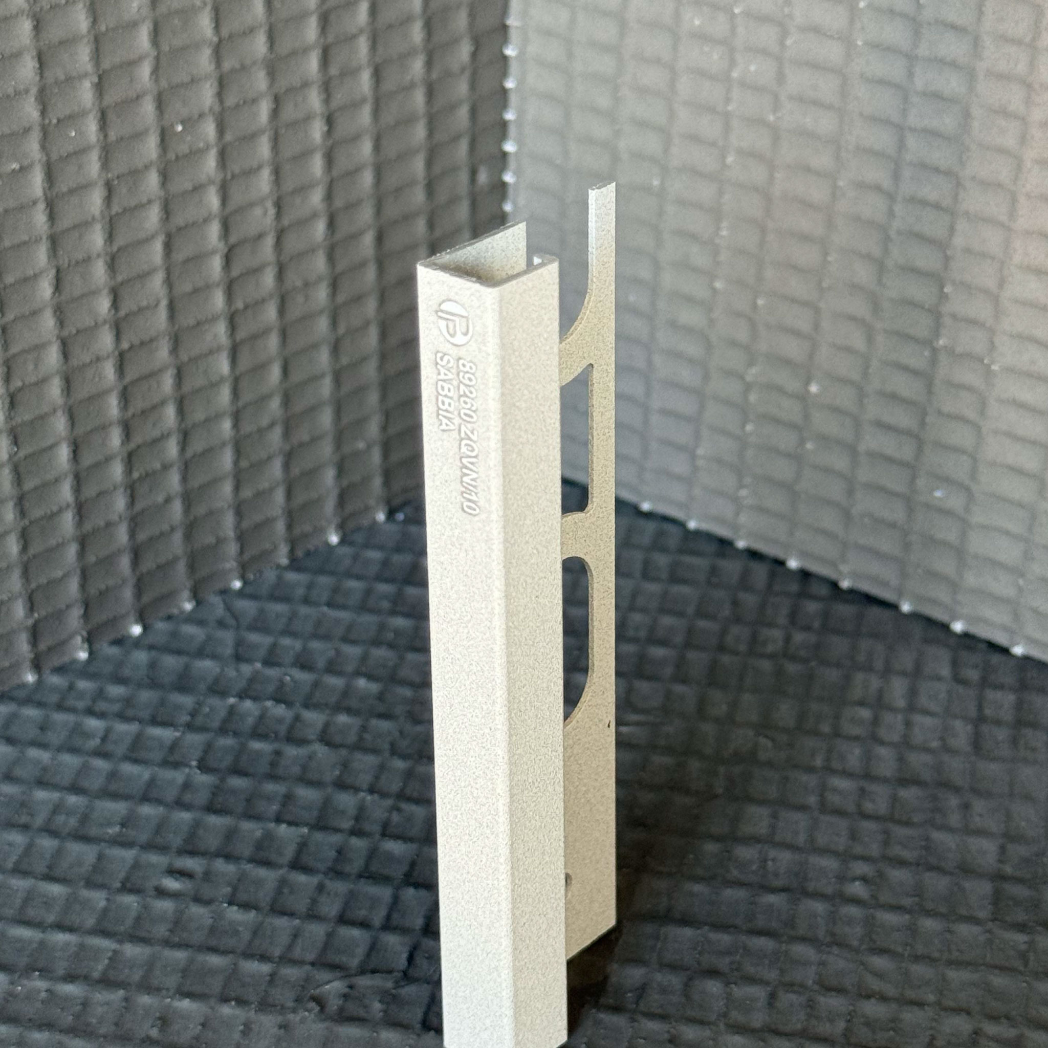 Aliuminis SAND, Q forma, H8 - 12.5mm, L2700 mm