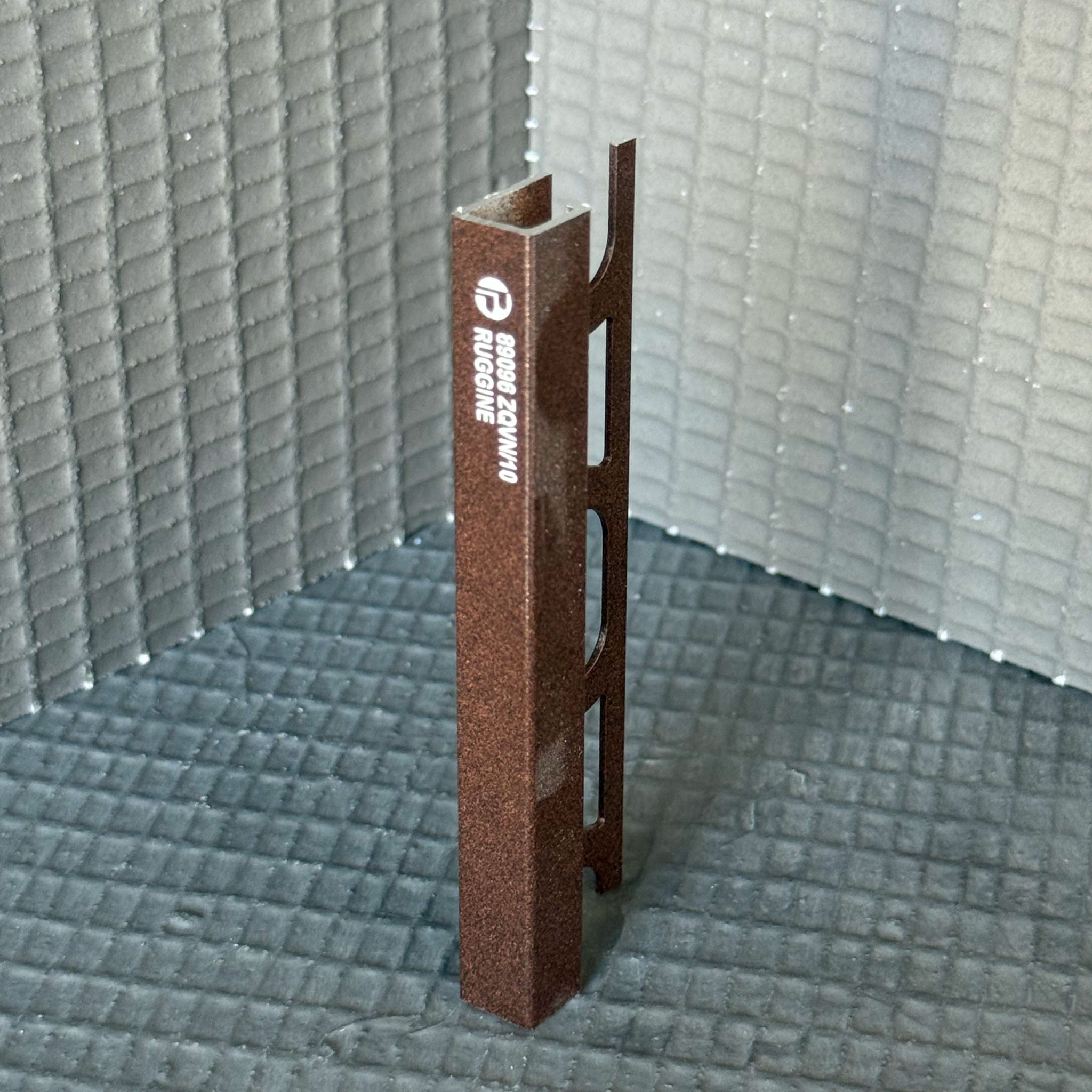 Aliuminis RUST, Q forma, H8 - 12.5mm, L2700 mm