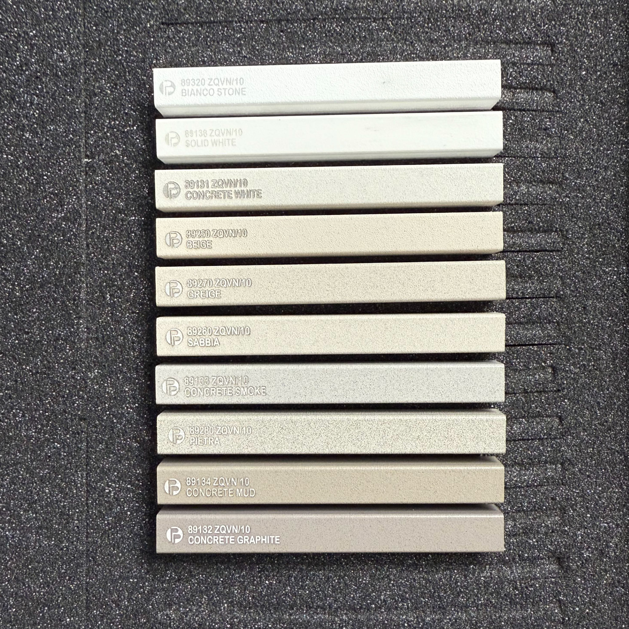 Aliuminis ANTHRACITE GREY, Q forma, H8 - 12.5mm, L2700 mm