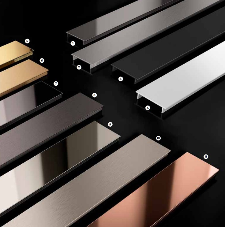 Linijinis dušo trapas, ŠVEISTO NERŪDIJANČIO PLIENO spalva, L600 - 1200 mm