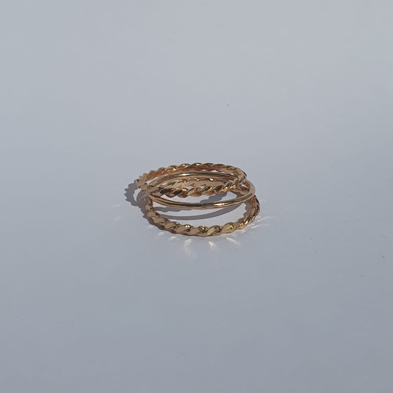 Gold Twisted Rings