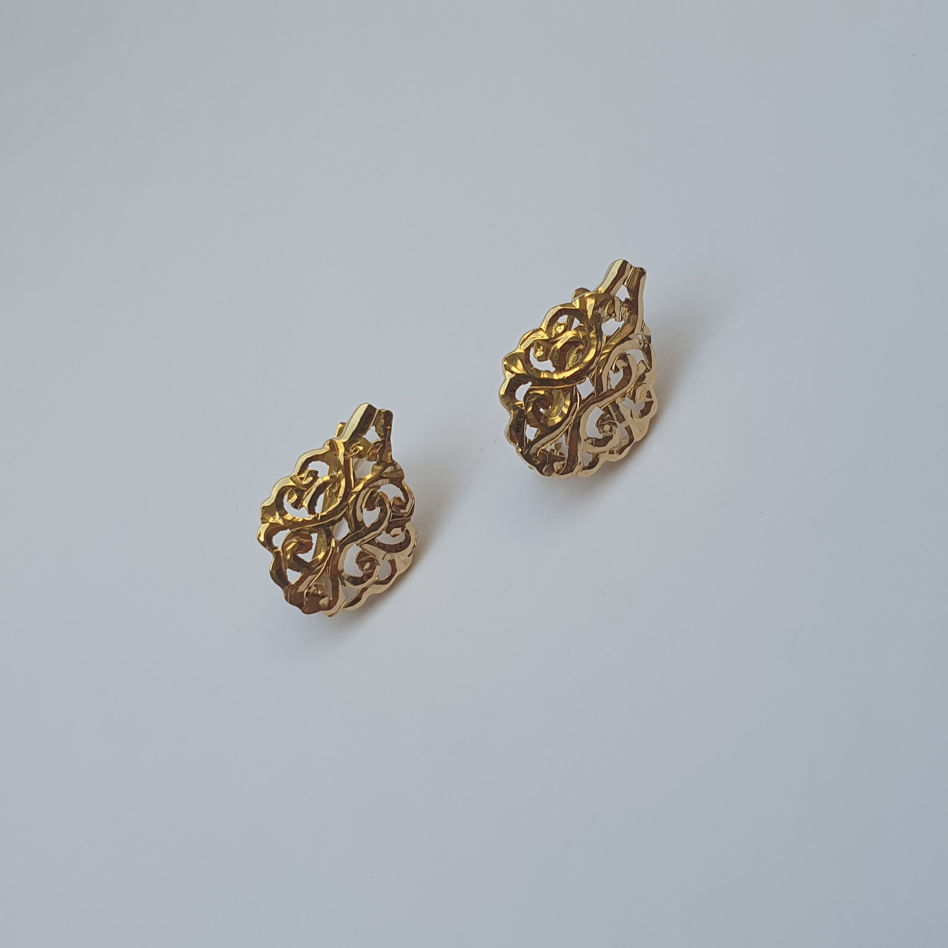 Gold Filigree Earrings