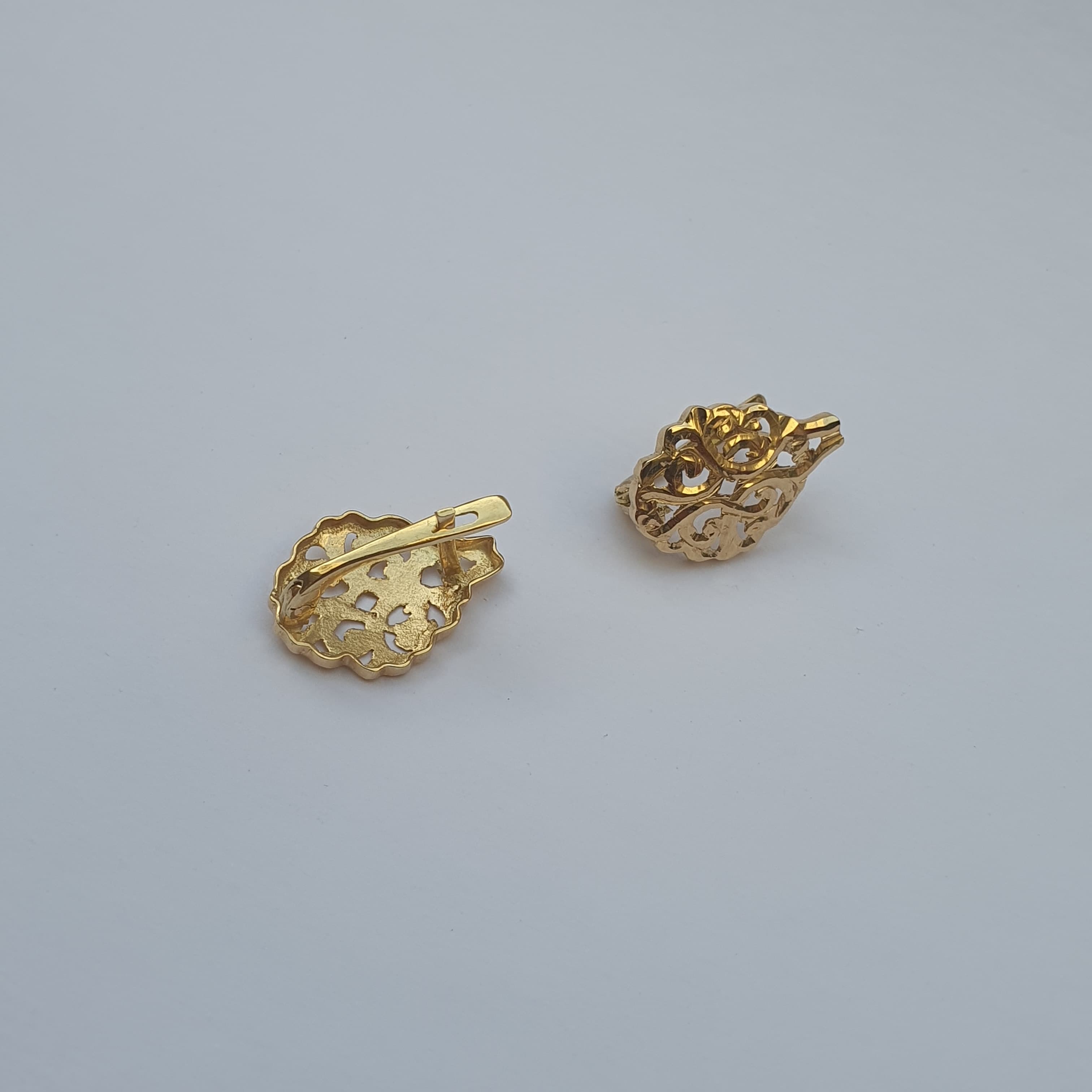 Gold Filigree Earrings