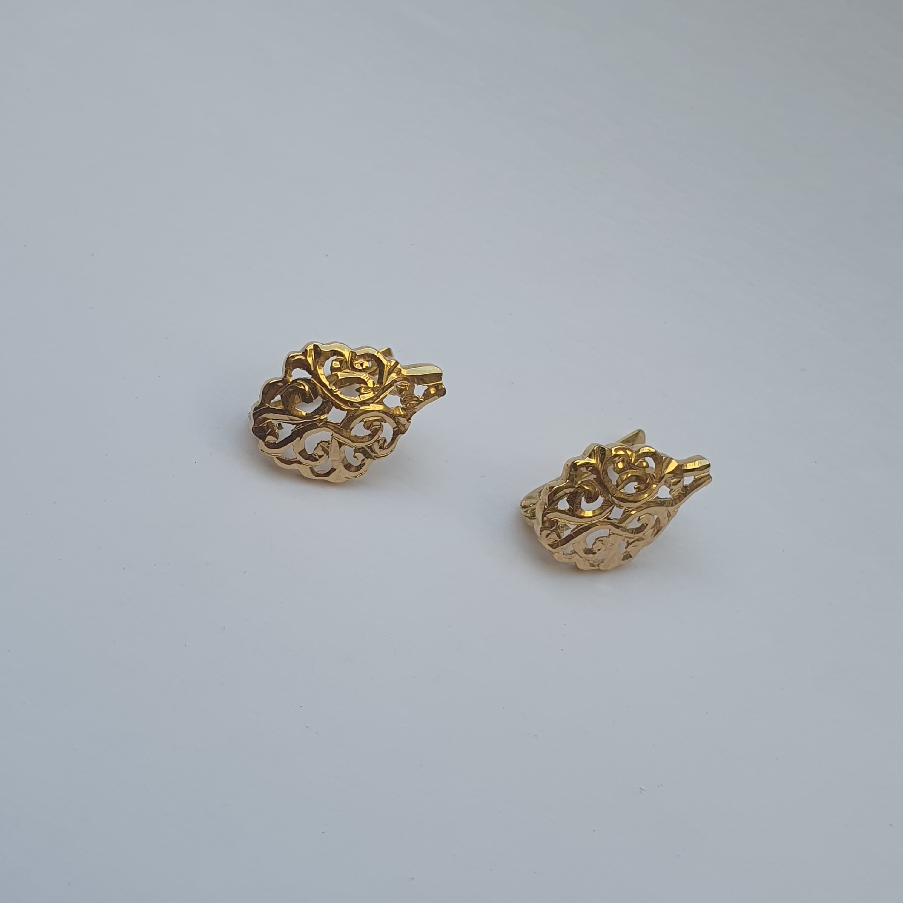 Gold Filigree Earrings