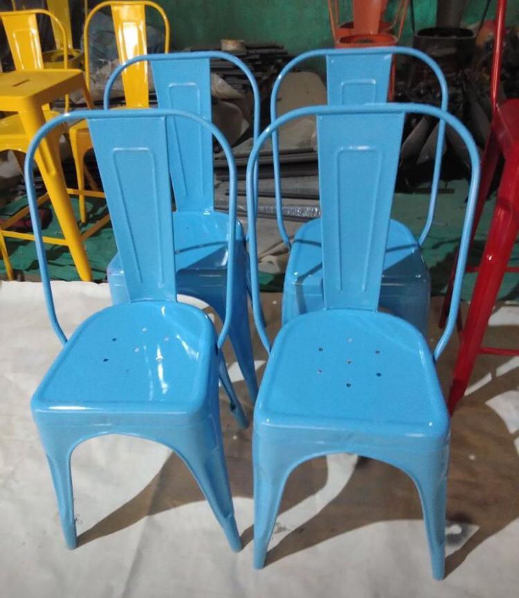 Set of 4 Blue Metal Chairs