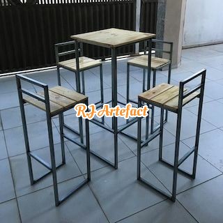 Indoor-Outdoor Dining Set