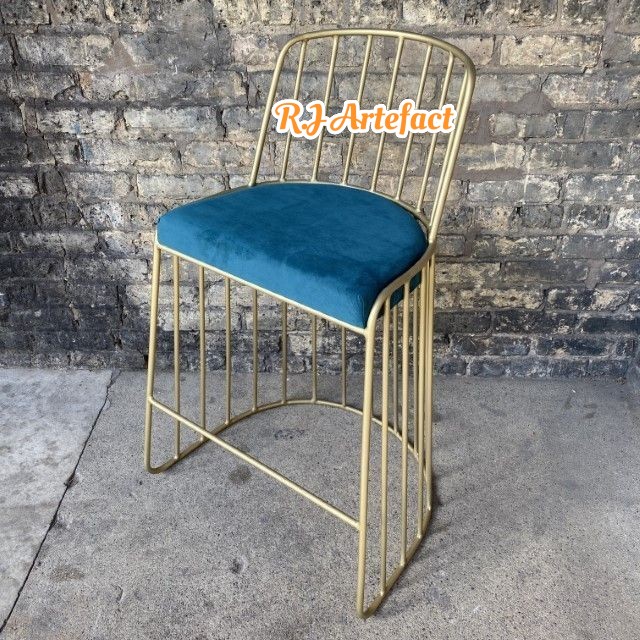 Elegant Metal Frame Chair